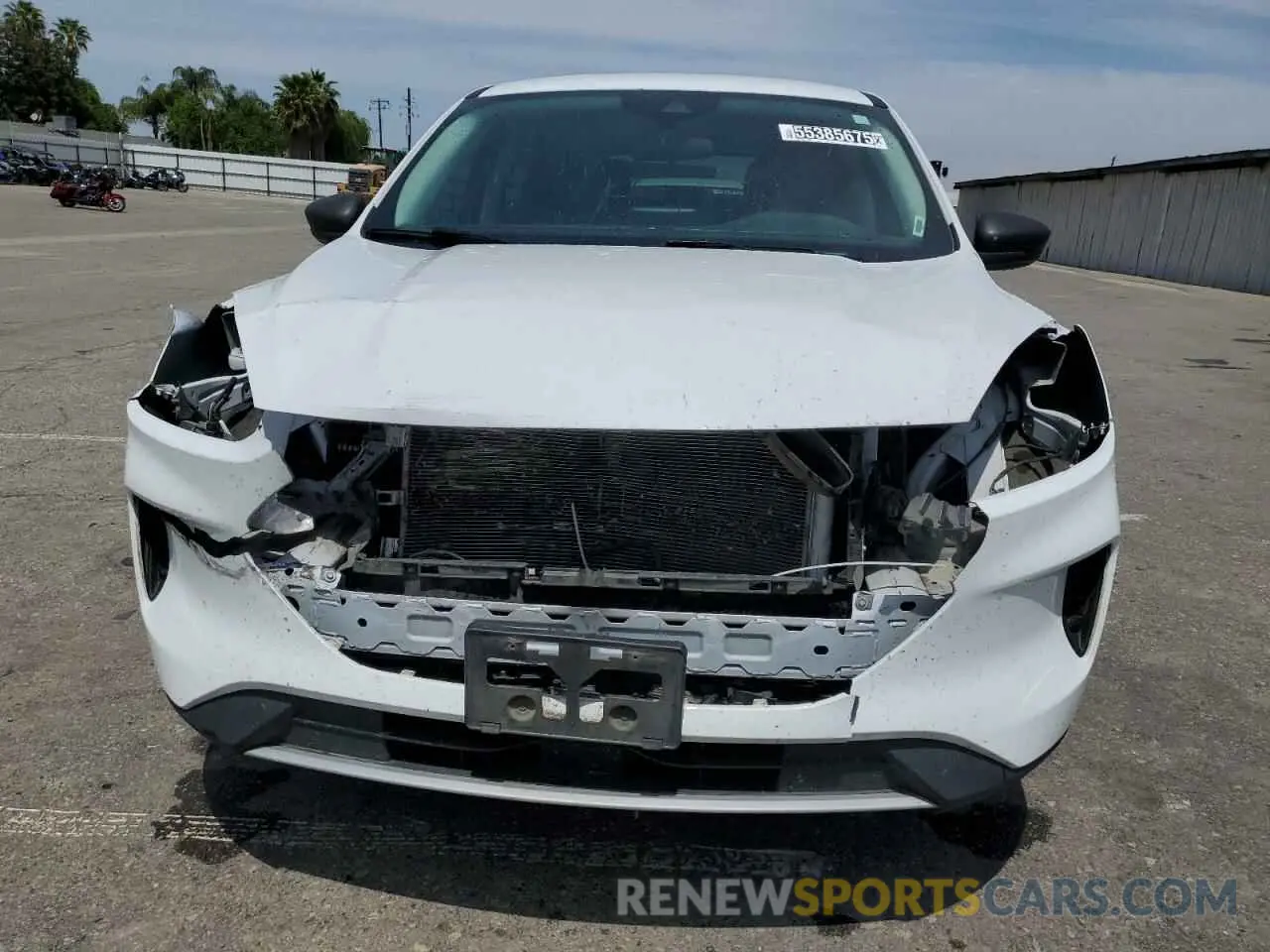 5 Photograph of a damaged car 1FMCU0G65NUB08458 FORD ESCAPE 2022