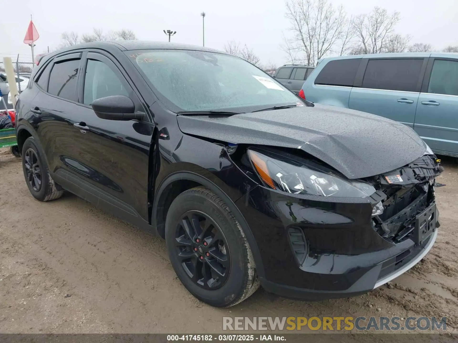 1 Photograph of a damaged car 1FMCU0G65NUB87128 FORD ESCAPE 2022