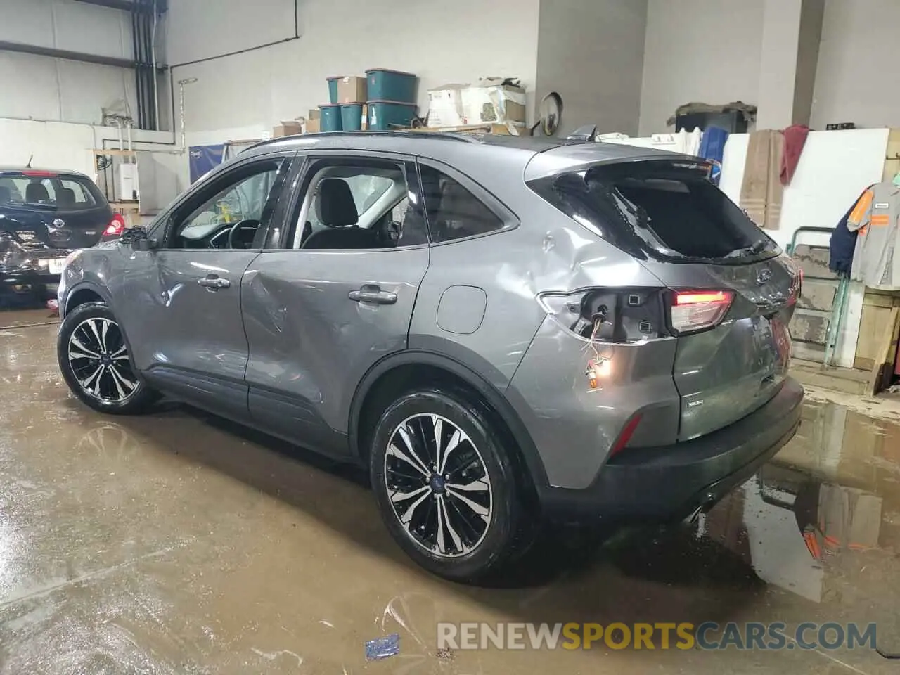 2 Photograph of a damaged car 1FMCU0G66NUA43023 FORD ESCAPE 2022