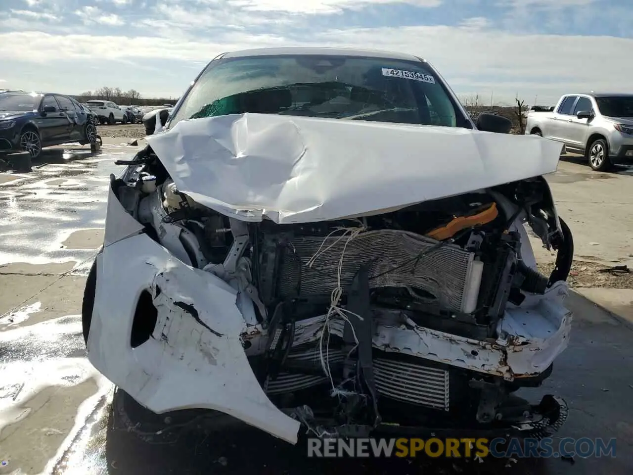 5 Photograph of a damaged car 1FMCU0G66NUA61506 FORD ESCAPE 2022