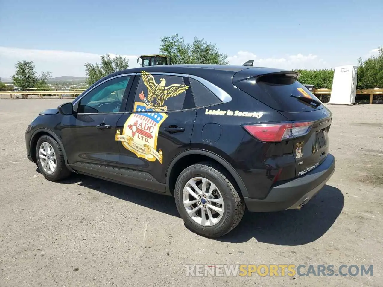 2 Photograph of a damaged car 1FMCU0G66NUA70125 FORD ESCAPE 2022