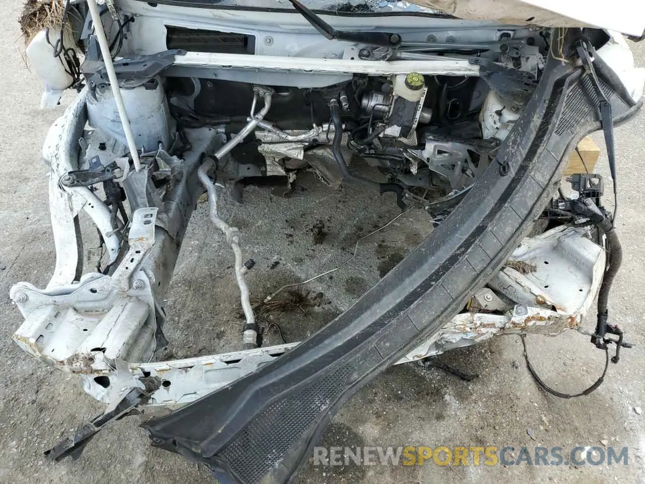 12 Photograph of a damaged car 1FMCU0G66NUB83637 FORD ESCAPE 2022