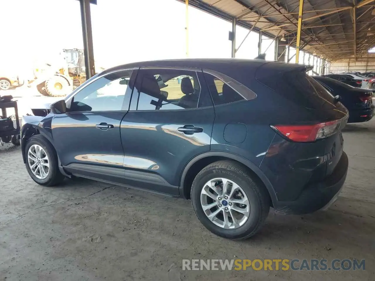 2 Photograph of a damaged car 1FMCU0G67NUB14813 FORD ESCAPE 2022