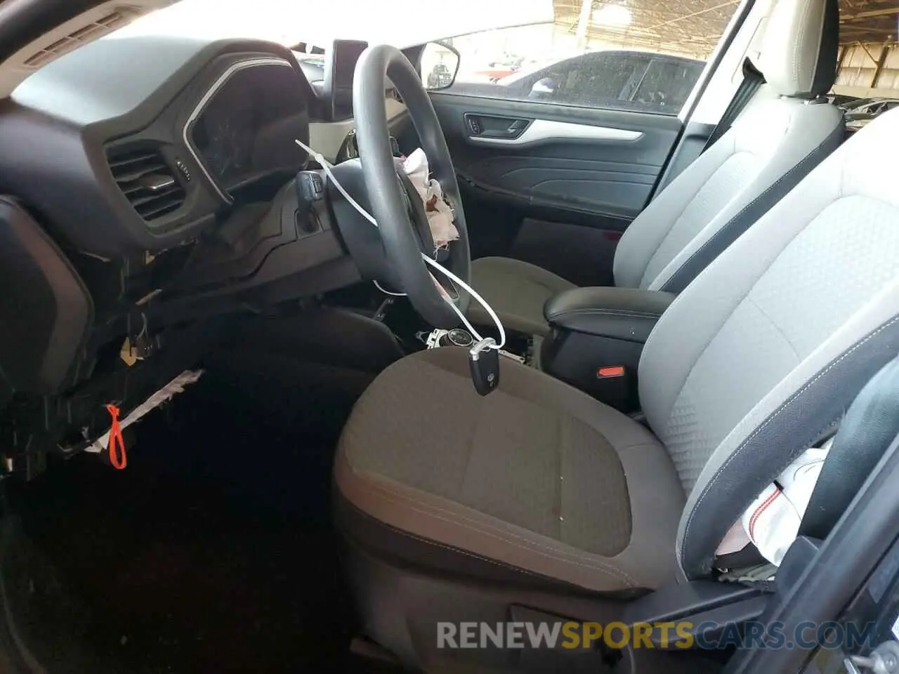7 Photograph of a damaged car 1FMCU0G67NUB14813 FORD ESCAPE 2022