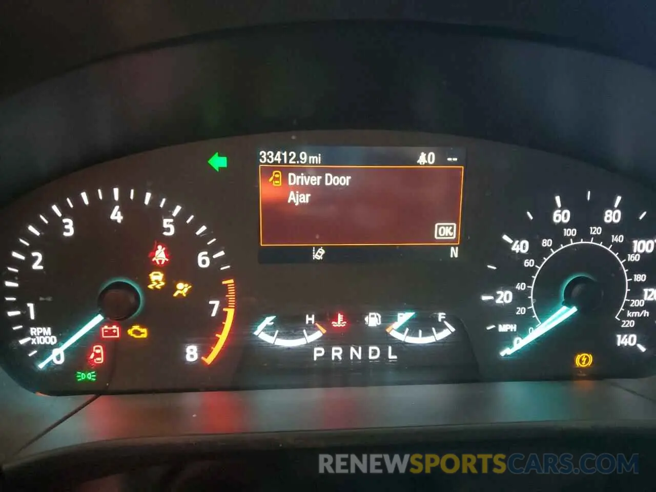 9 Photograph of a damaged car 1FMCU0G67NUB14813 FORD ESCAPE 2022