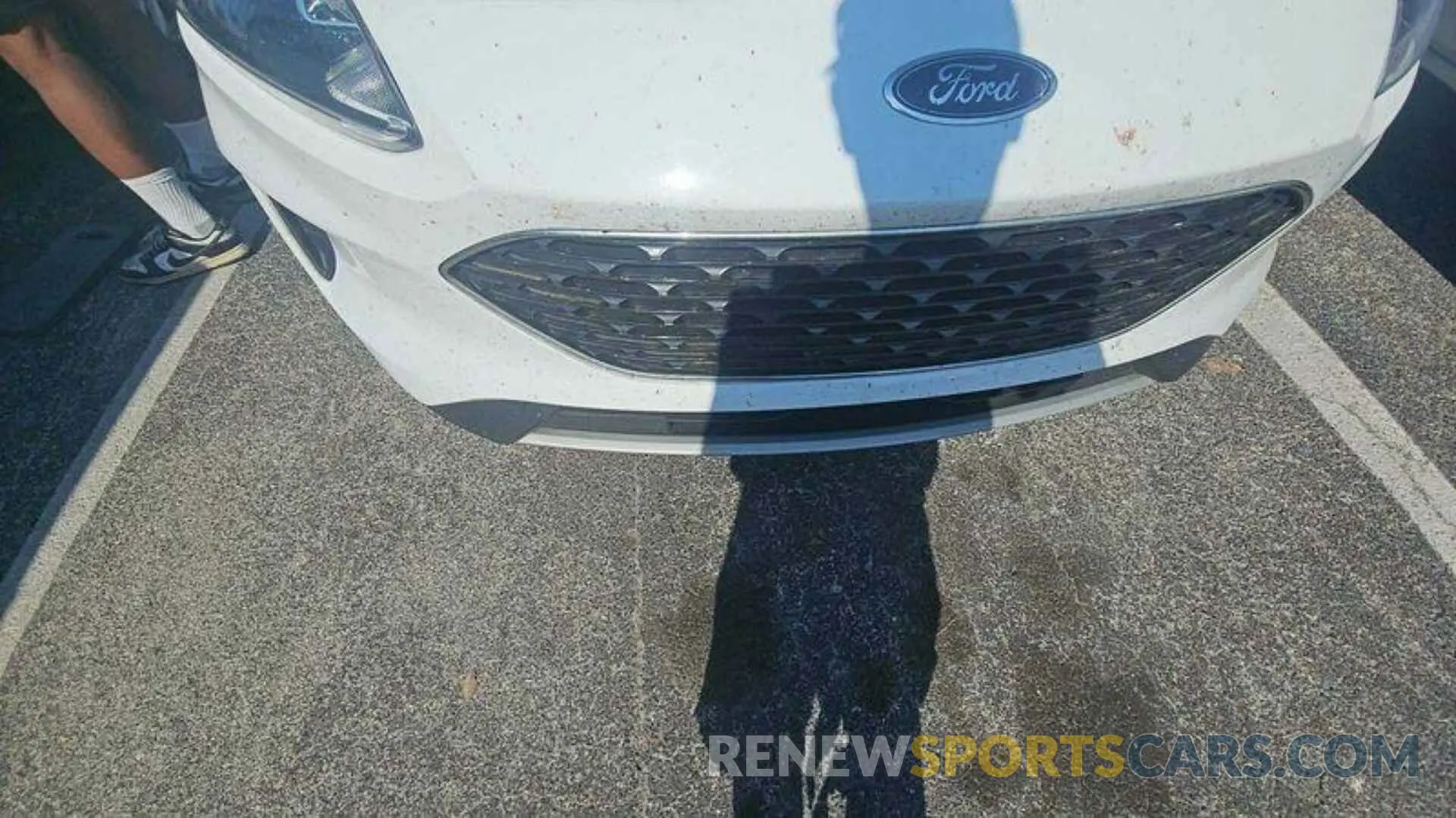 7 Photograph of a damaged car 1FMCU0G68NUA45601 FORD ESCAPE 2022