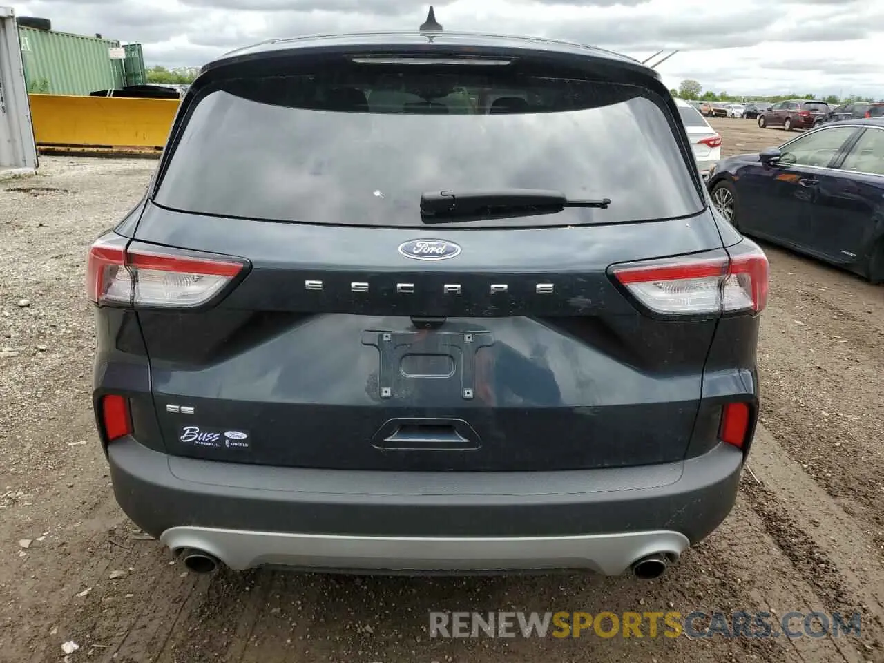 6 Photograph of a damaged car 1FMCU0G68NUC02981 FORD ESCAPE 2022