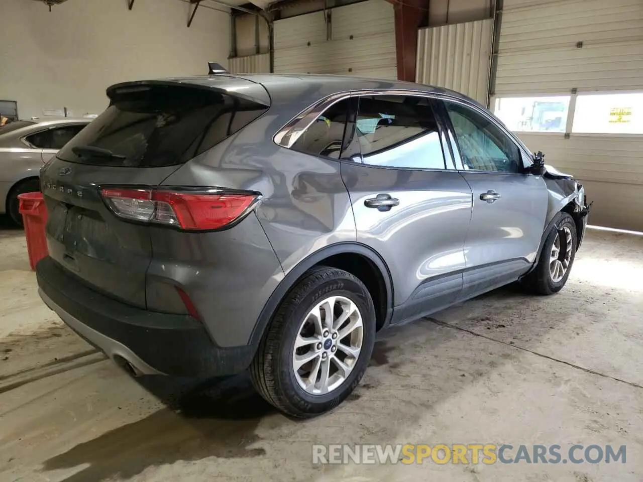 3 Photograph of a damaged car 1FMCU0G69NUA55120 FORD ESCAPE 2022