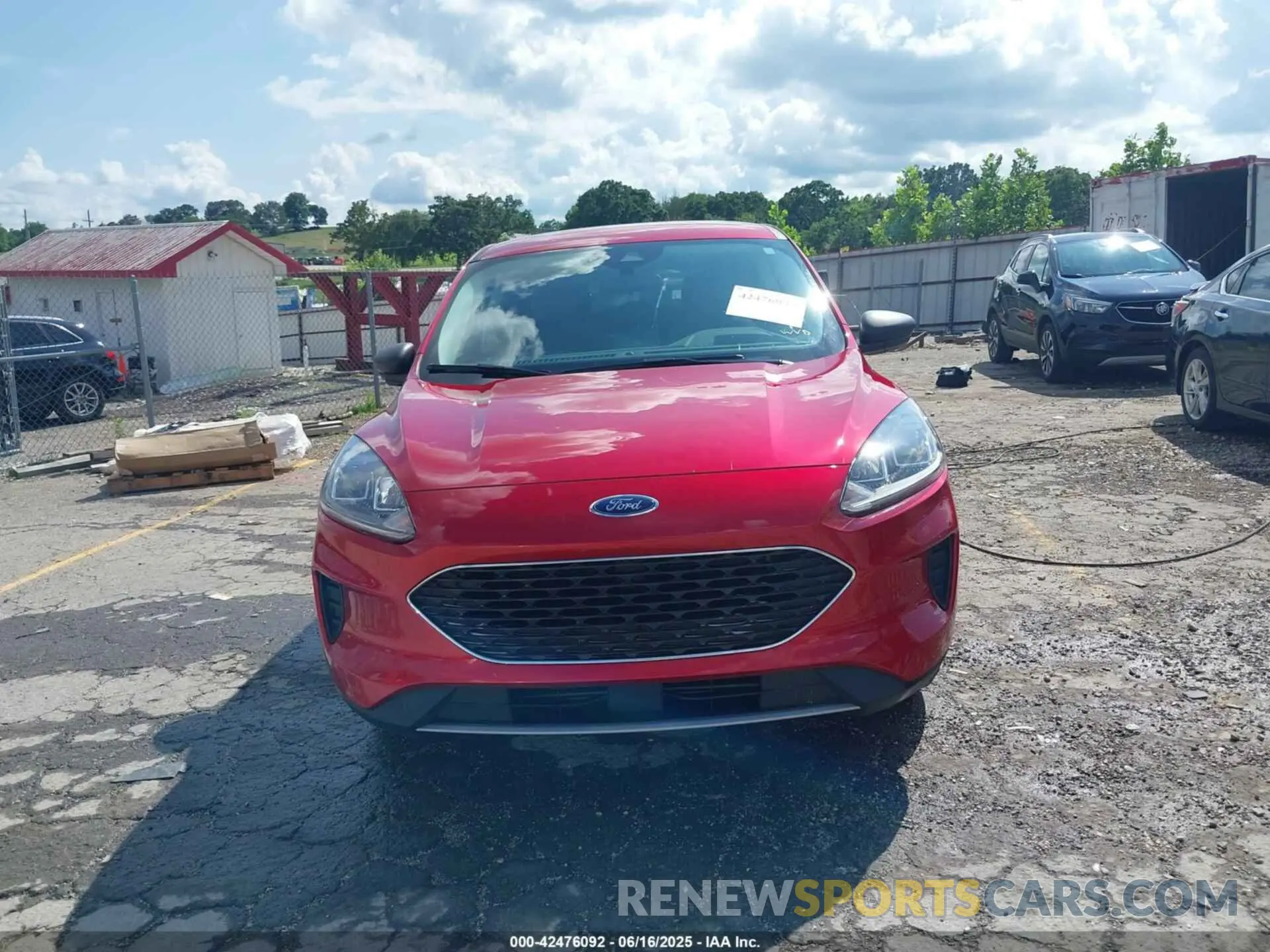 12 Photograph of a damaged car 1FMCU0G69NUB54973 FORD ESCAPE 2022