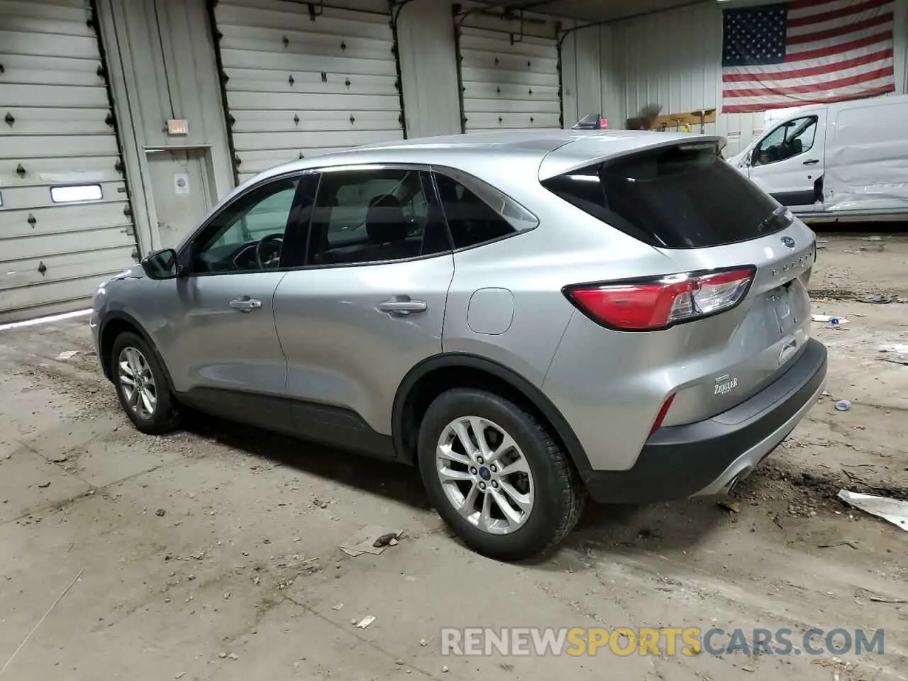2 Photograph of a damaged car 1FMCU0G6XNUA46572 FORD ESCAPE 2022