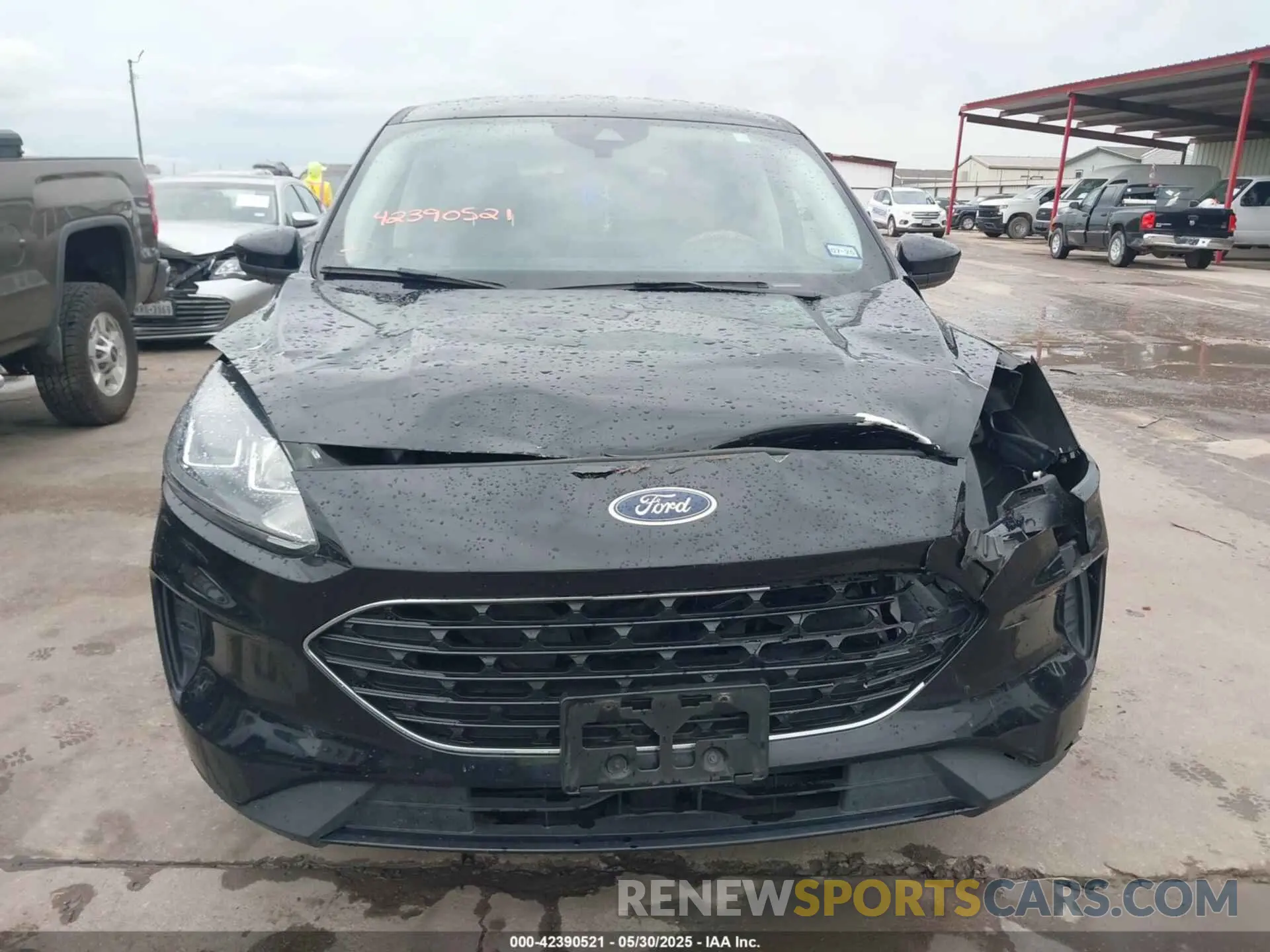 12 Photograph of a damaged car 1FMCU0G6XNUB18144 FORD ESCAPE 2022