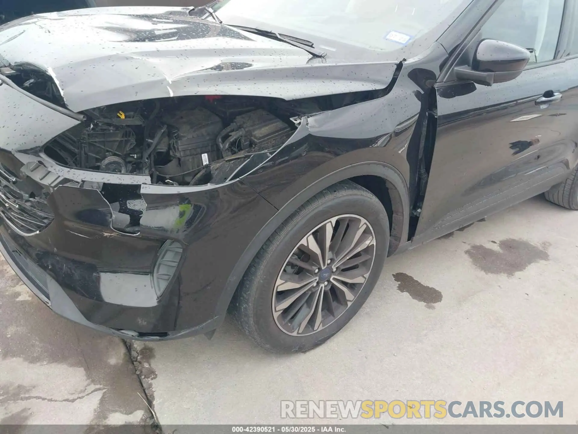 6 Photograph of a damaged car 1FMCU0G6XNUB18144 FORD ESCAPE 2022