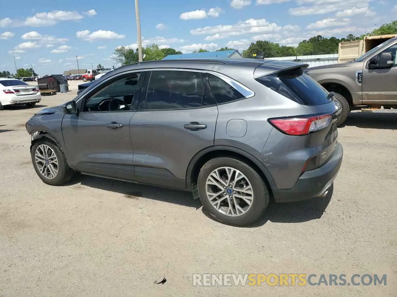 2 Photograph of a damaged car 1FMCU0H60NUB60935 FORD ESCAPE 2022
