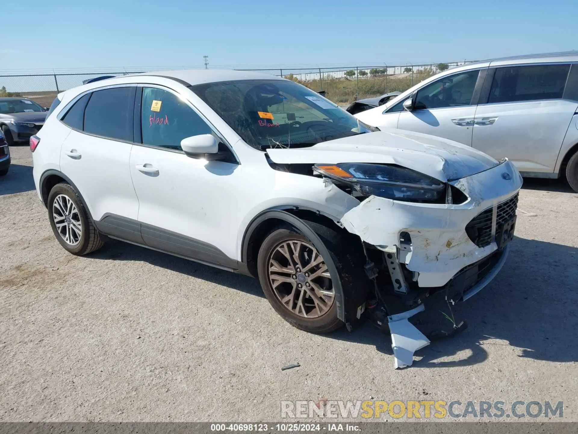 1 Photograph of a damaged car 1FMCU0H61NUA21123 FORD ESCAPE 2022