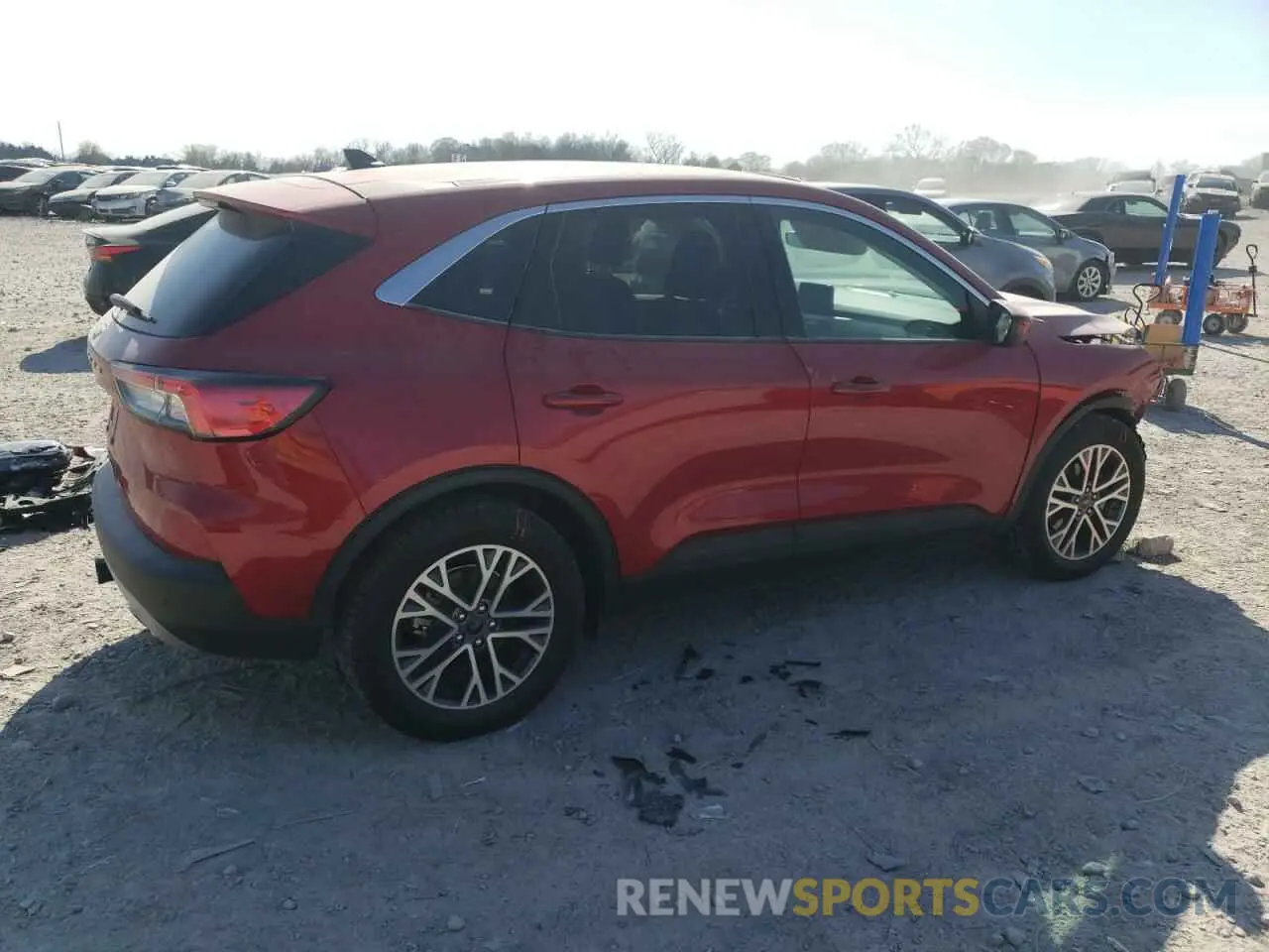 3 Photograph of a damaged car 1FMCU0H61NUA28718 FORD ESCAPE 2022