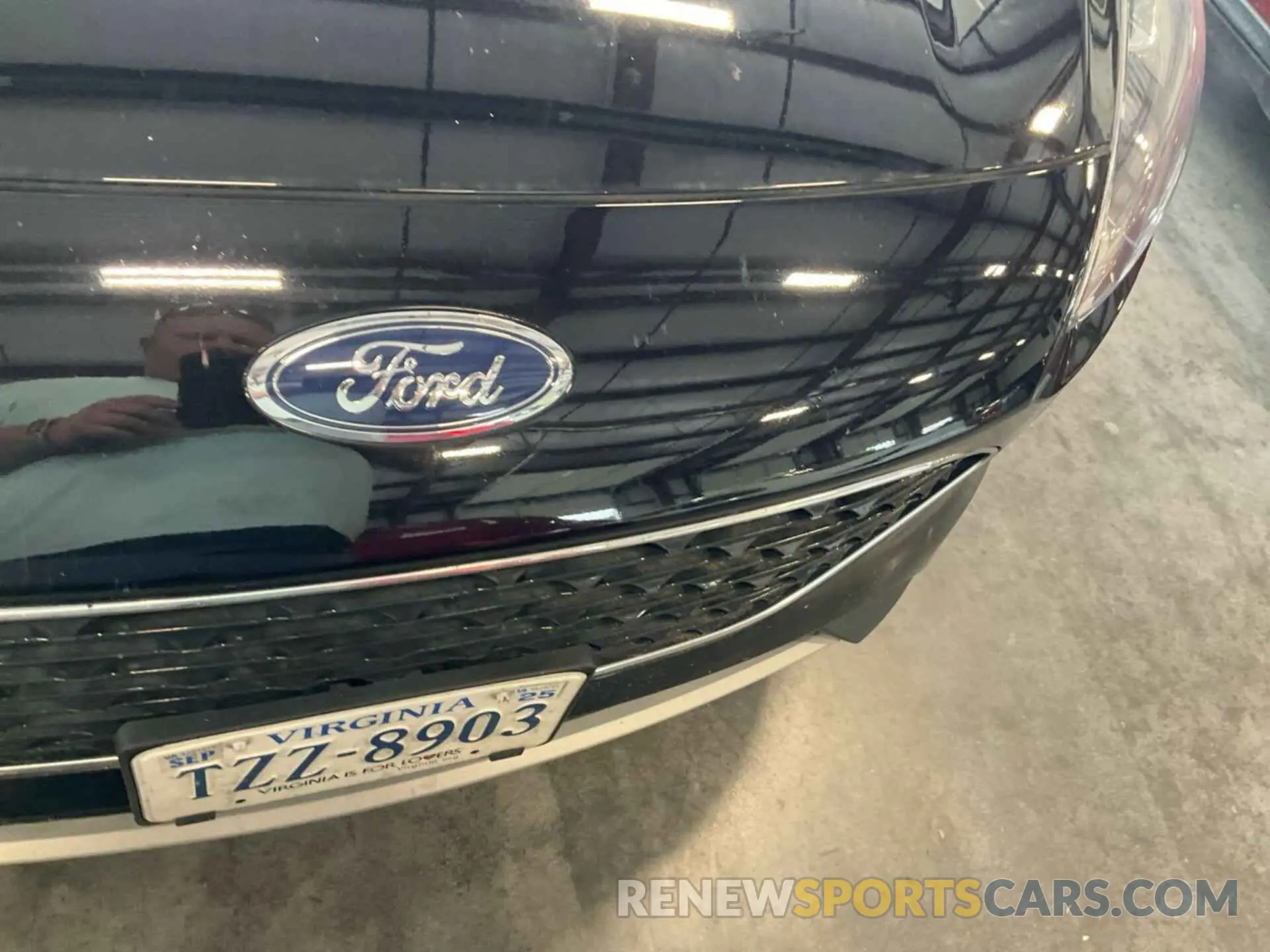 17 Photograph of a damaged car 1FMCU0H64NUB35794 FORD ESCAPE 2022