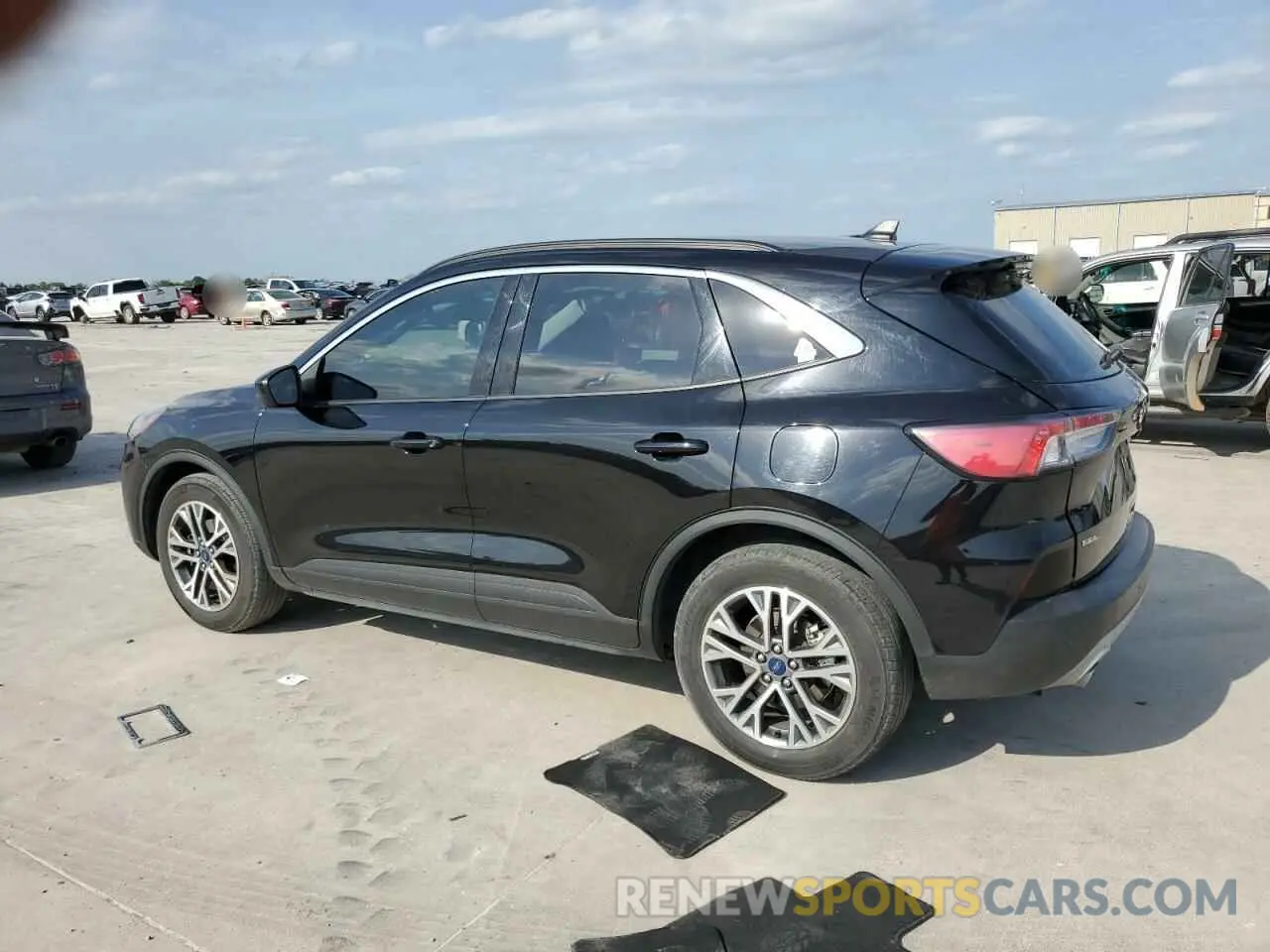 2 Photograph of a damaged car 1FMCU0H64NUB93775 FORD ESCAPE 2022