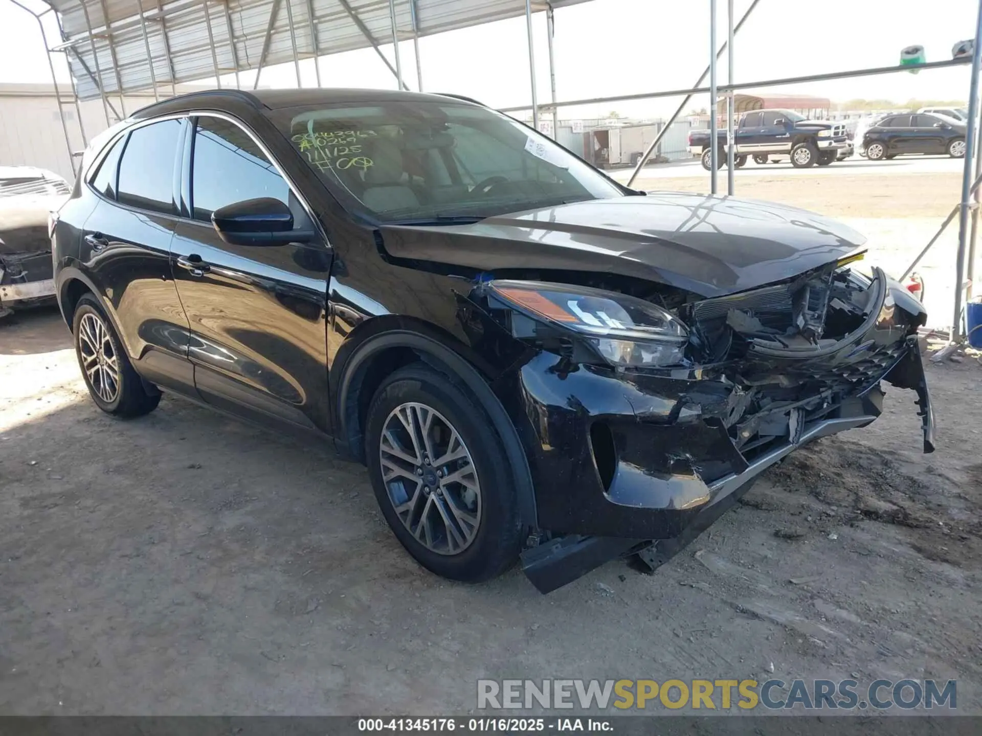 1 Photograph of a damaged car 1FMCU0H67NUA10269 FORD ESCAPE 2022