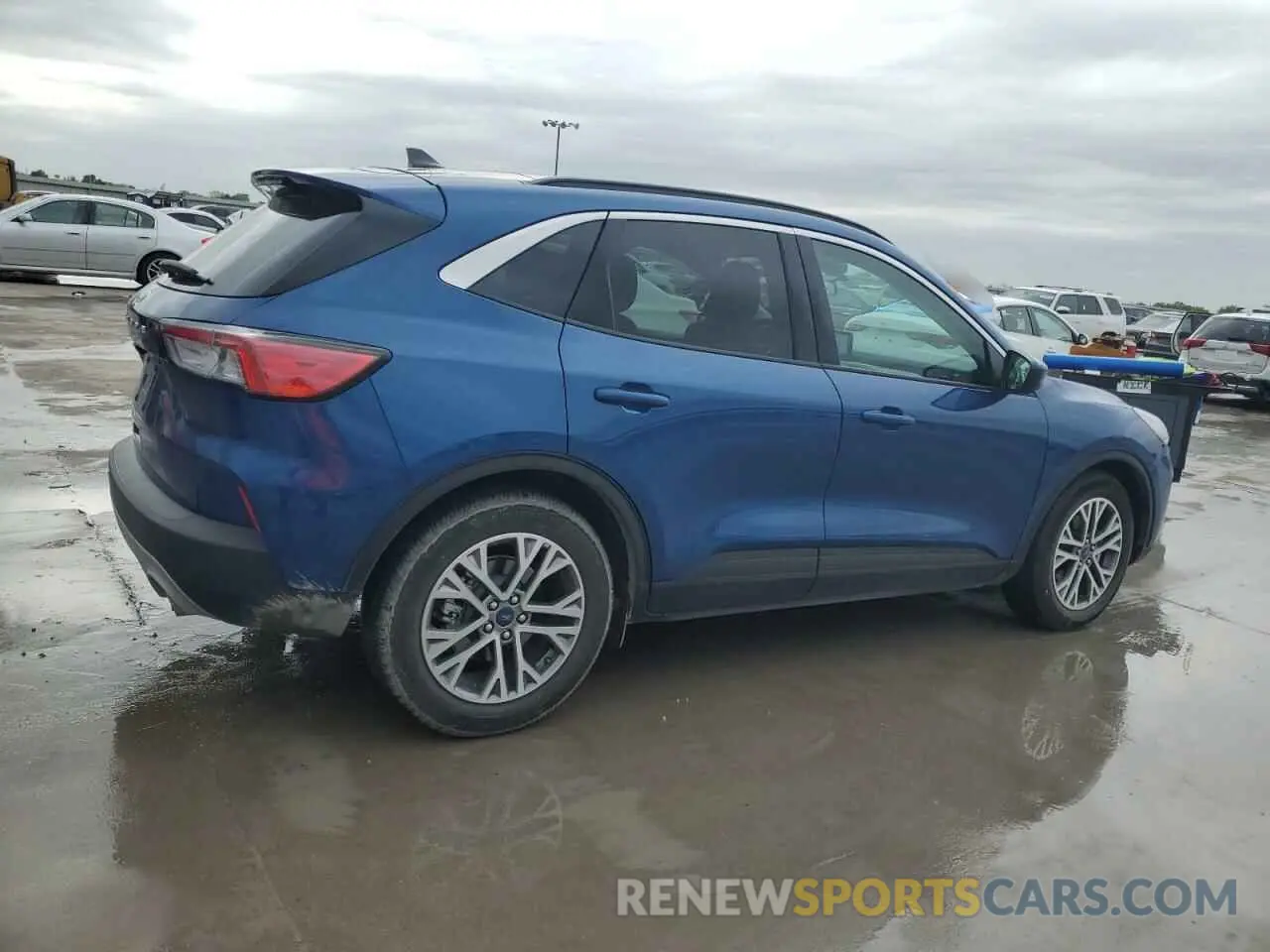 3 Photograph of a damaged car 1FMCU0H67NUA79320 FORD ESCAPE 2022