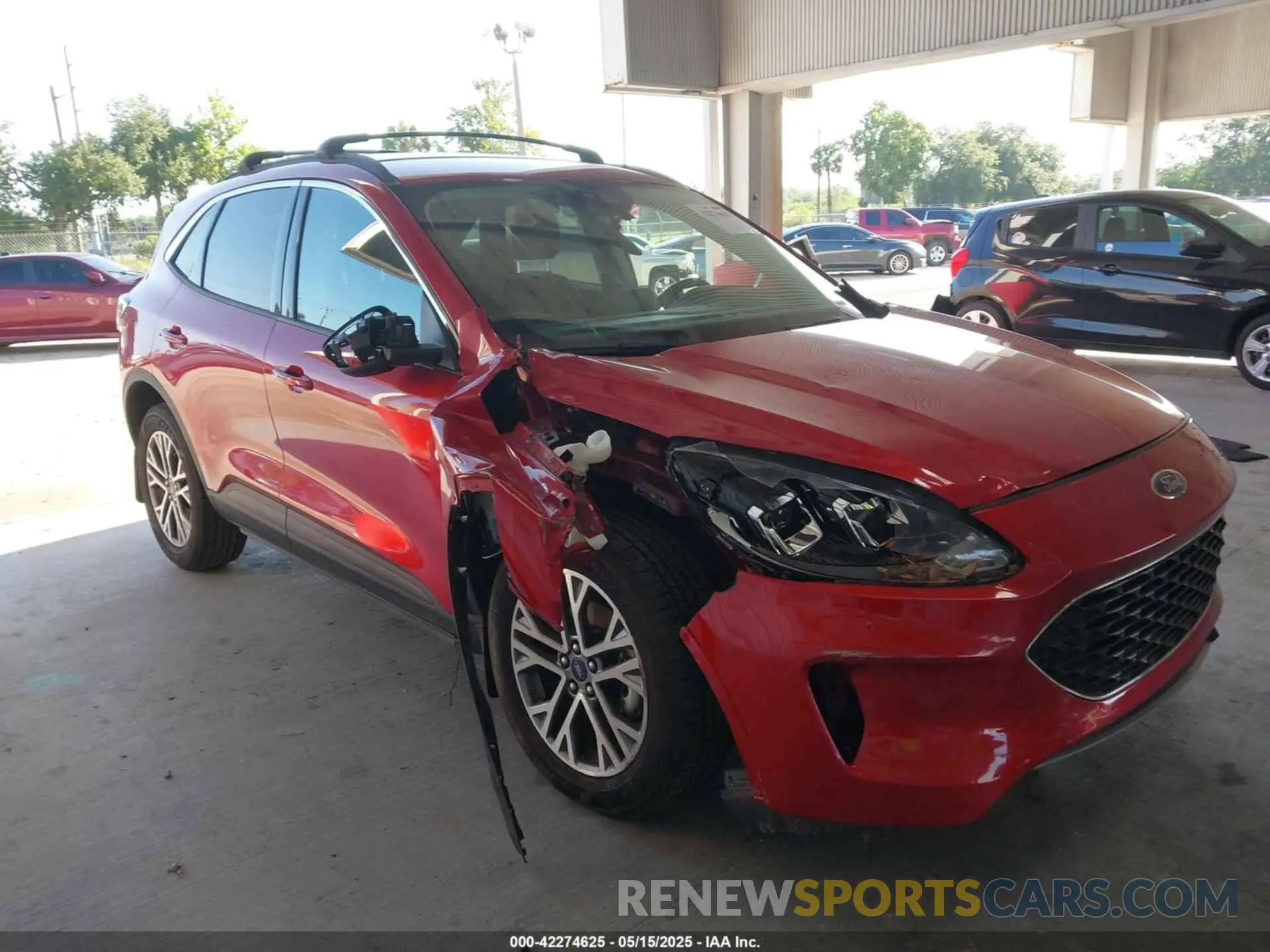 1 Photograph of a damaged car 1FMCU0H67NUA82153 FORD ESCAPE 2022