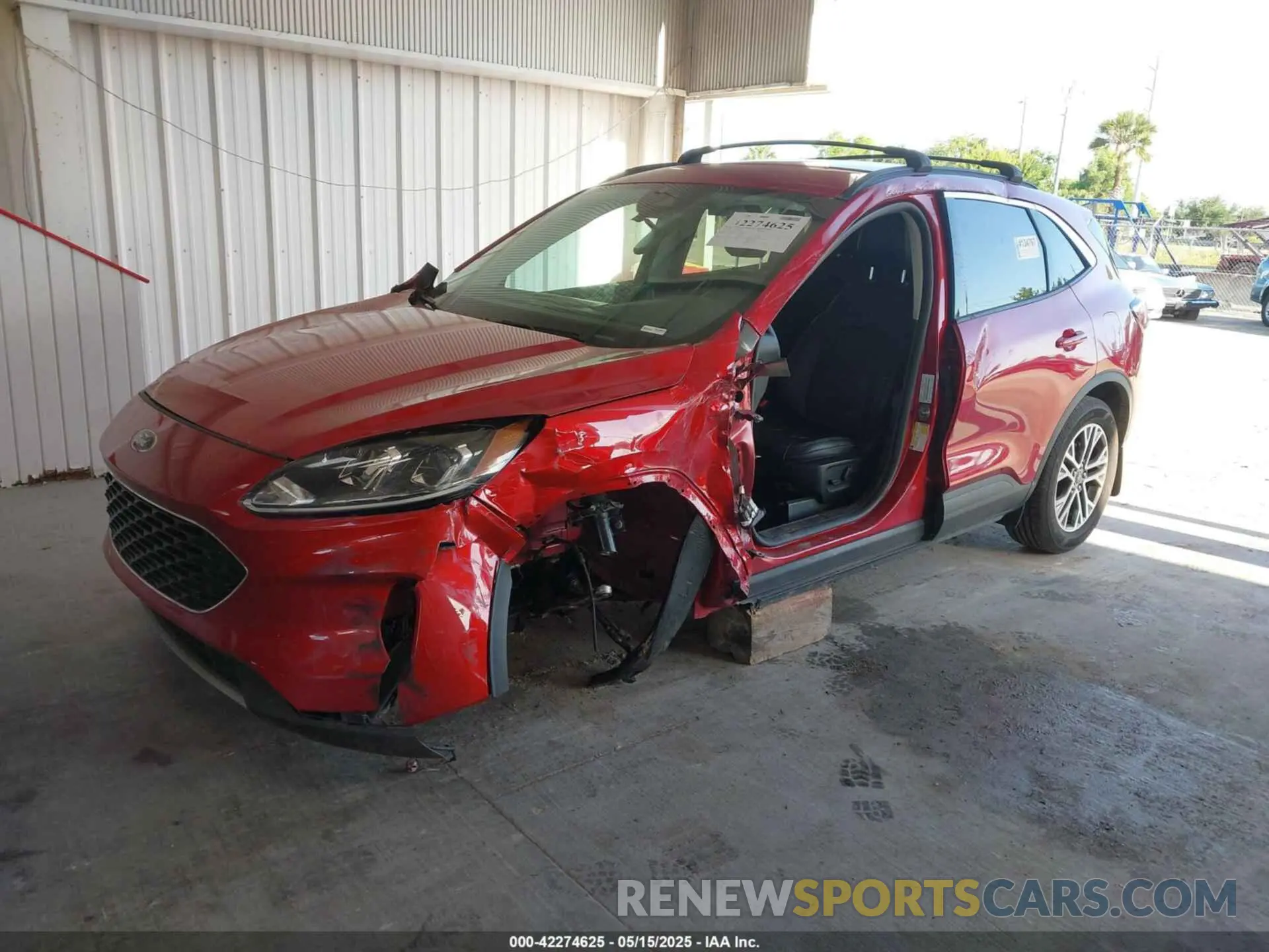 2 Photograph of a damaged car 1FMCU0H67NUA82153 FORD ESCAPE 2022