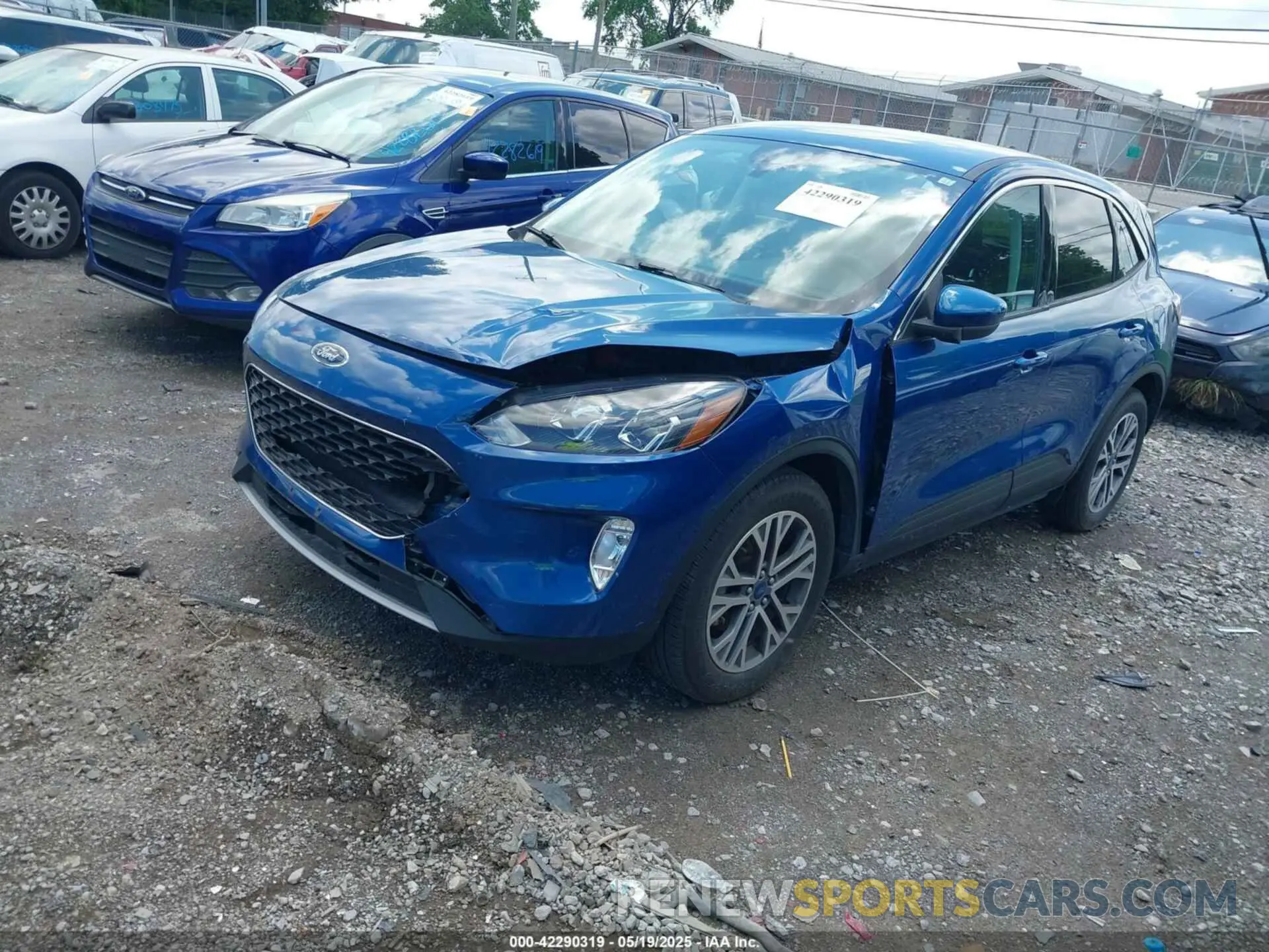 2 Photograph of a damaged car 1FMCU0H67NUB80874 FORD ESCAPE 2022