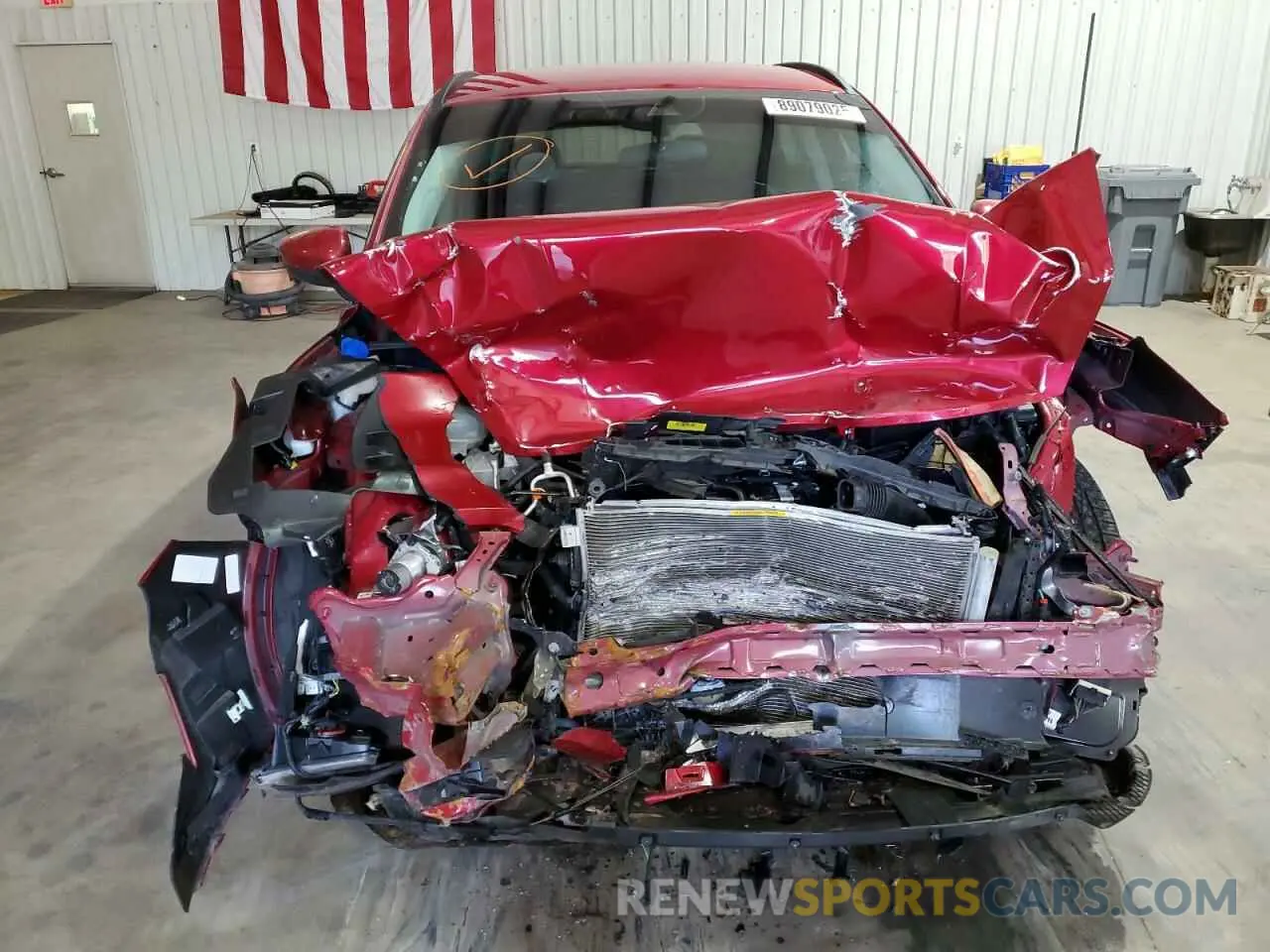 5 Photograph of a damaged car 1FMCU0H69NUB76860 FORD ESCAPE 2022