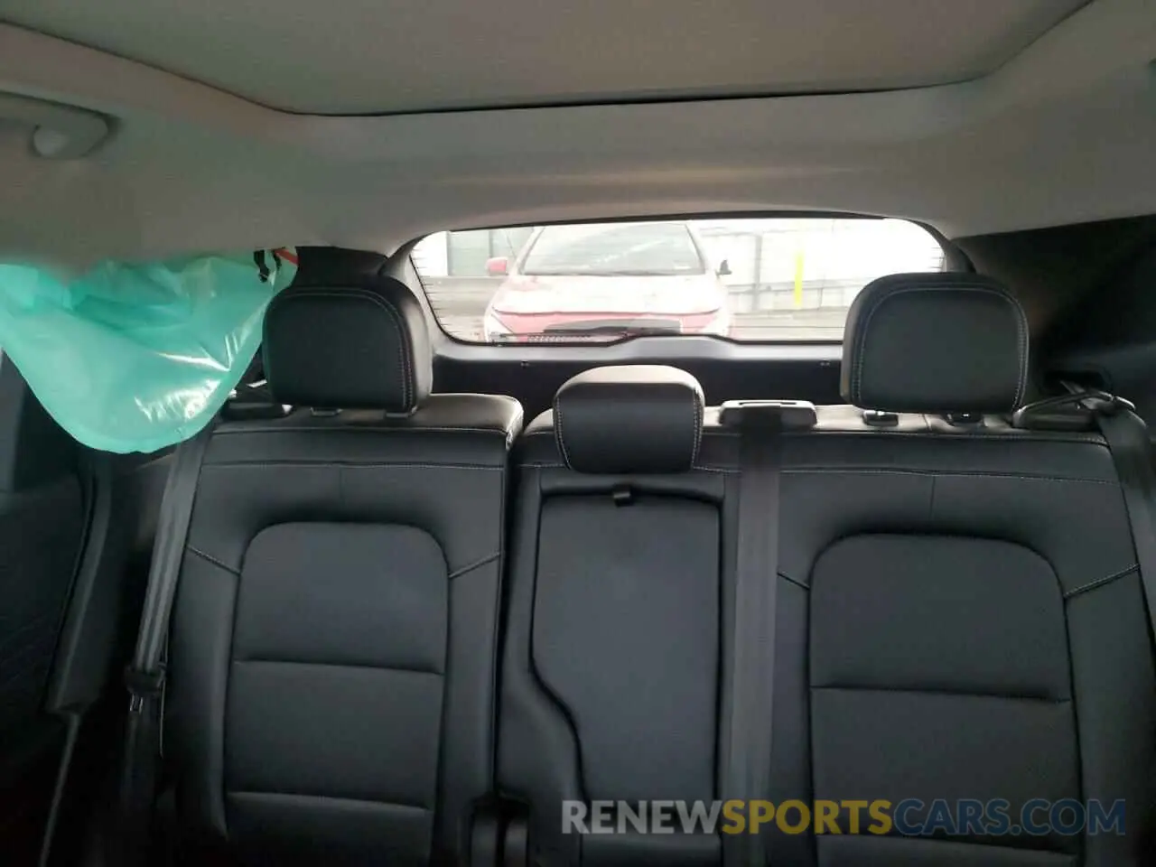 10 Photograph of a damaged car 1FMCU0KZ0NUA24775 FORD ESCAPE 2022
