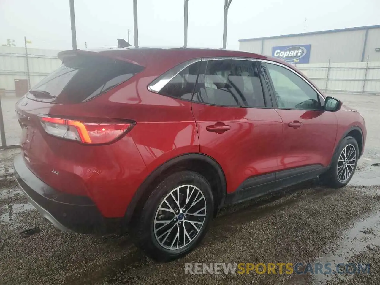 3 Photograph of a damaged car 1FMCU0KZ2NUA85545 FORD ESCAPE 2022