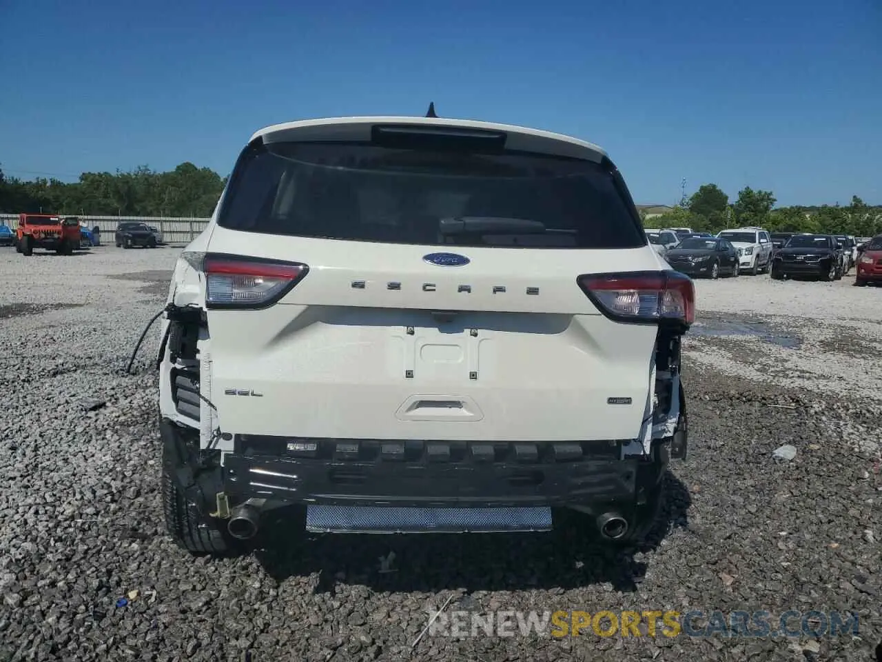 6 Photograph of a damaged car 1FMCU0KZ5NUB80200 FORD ESCAPE 2022