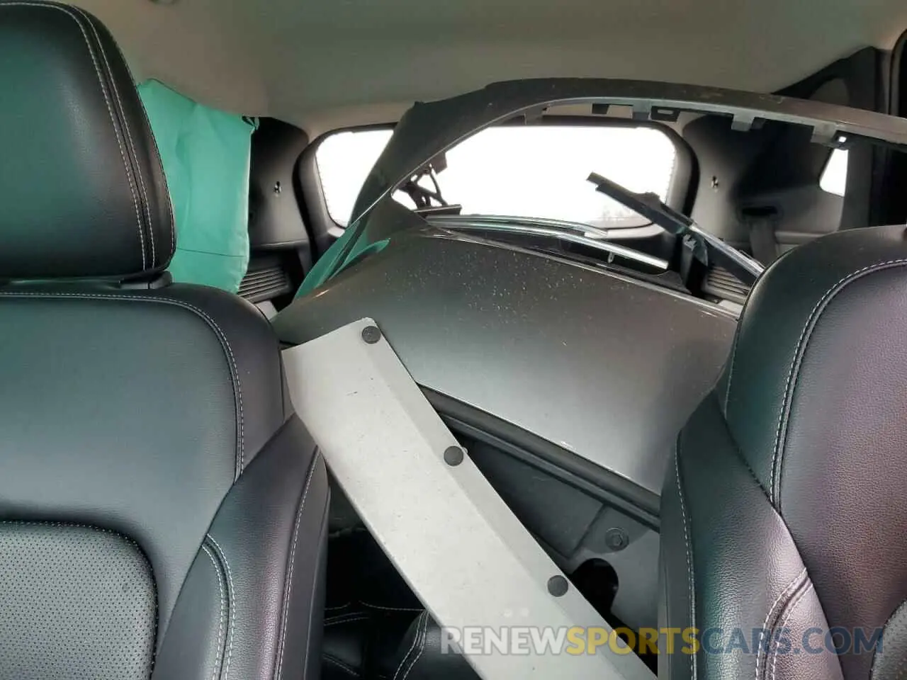 10 Photograph of a damaged car 1FMCU0LZ9NUA41010 FORD ESCAPE 2022