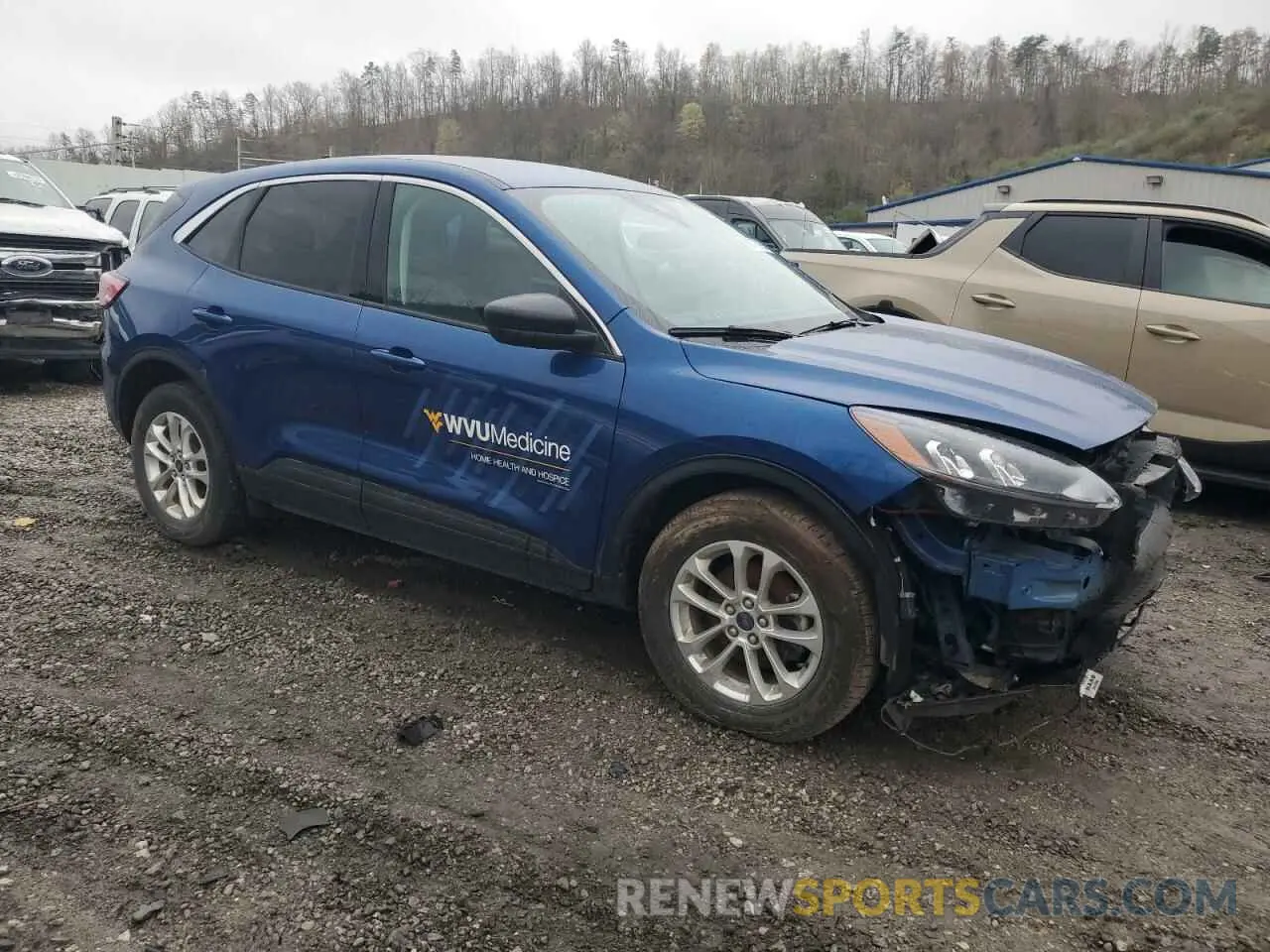 4 Photograph of a damaged car 1FMCU9BZ5NUA64399 FORD ESCAPE 2022