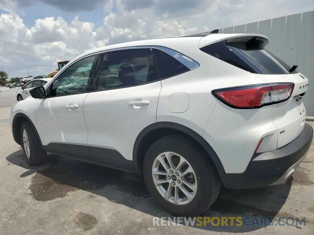2 Photograph of a damaged car 1FMCU9BZ6NUA24767 FORD ESCAPE 2022