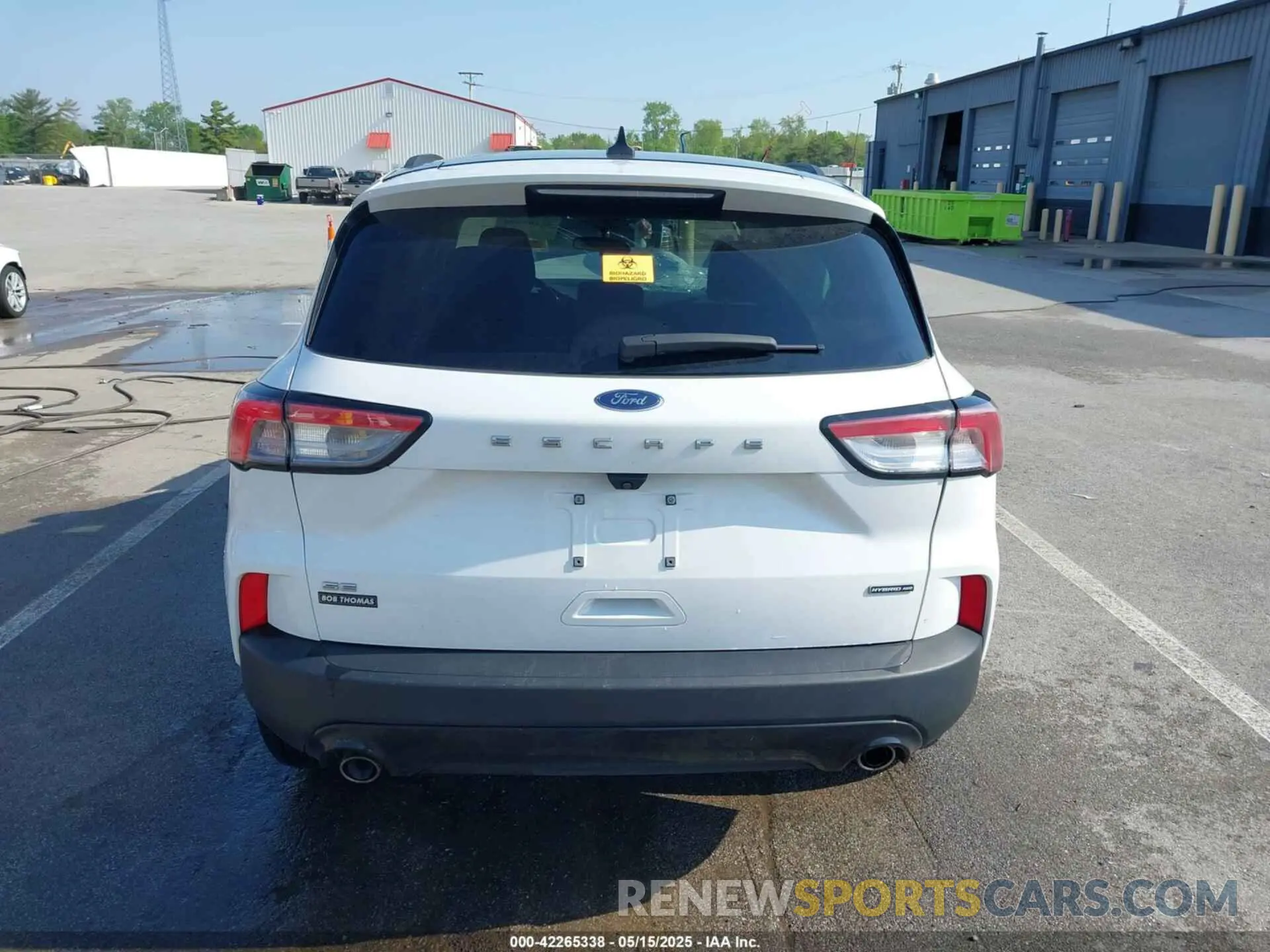 15 Photograph of a damaged car 1FMCU9BZ7NUB06992 FORD ESCAPE 2022