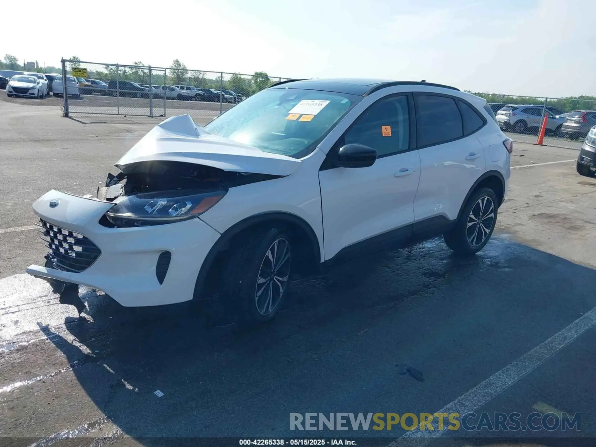 2 Photograph of a damaged car 1FMCU9BZ7NUB06992 FORD ESCAPE 2022