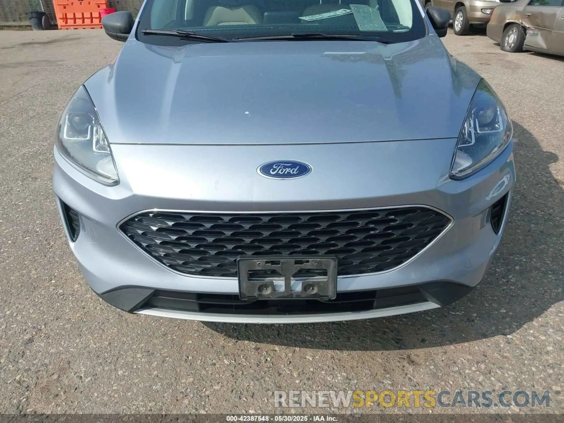 6 Photograph of a damaged car 1FMCU9BZ8NUA45832 FORD ESCAPE 2022