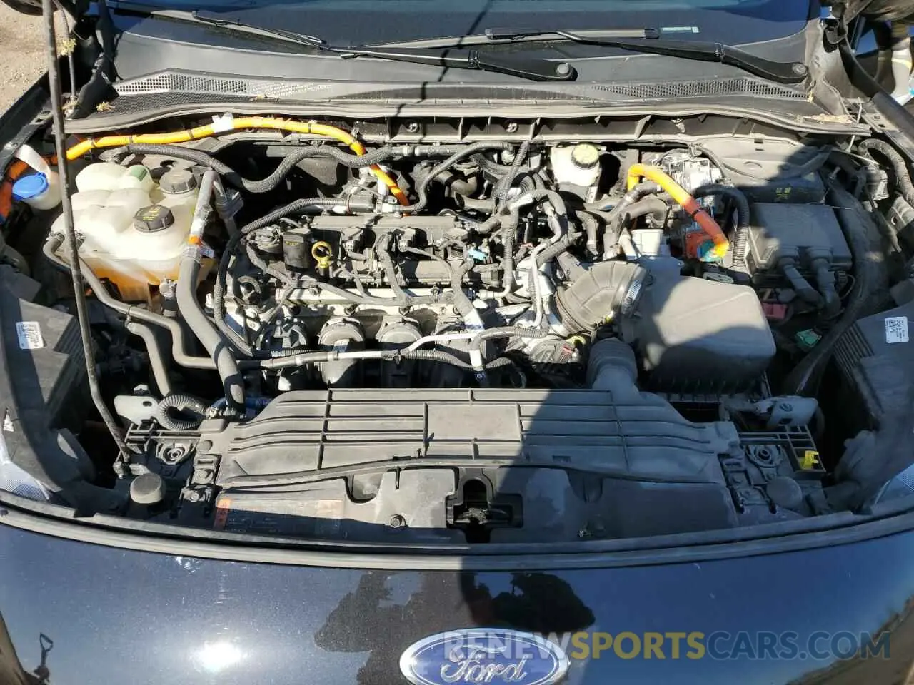 12 Photograph of a damaged car 1FMCU9CZ7NUA76942 FORD ESCAPE 2022
