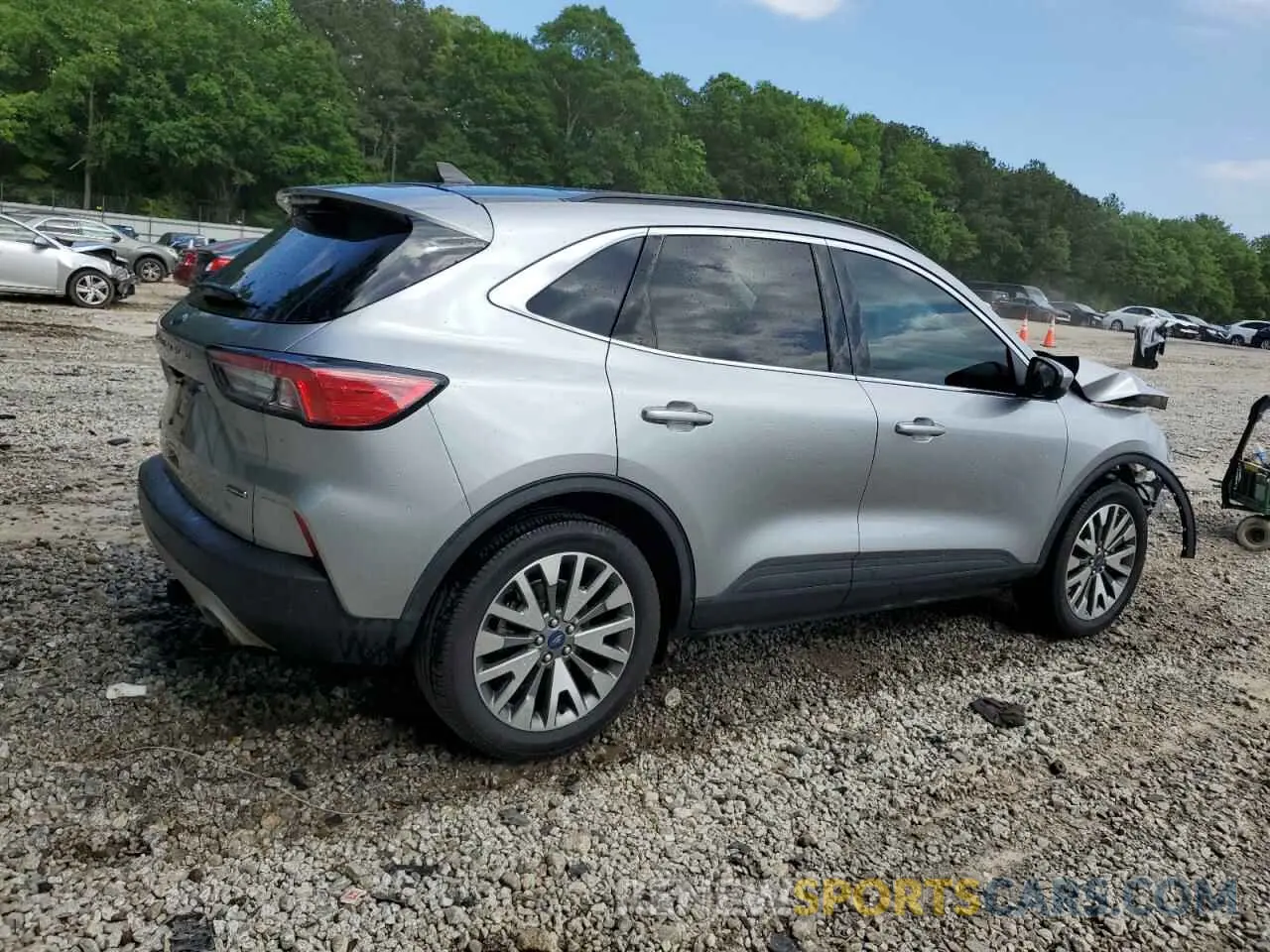 3 Photograph of a damaged car 1FMCU9DZ0NUA06522 FORD ESCAPE 2022