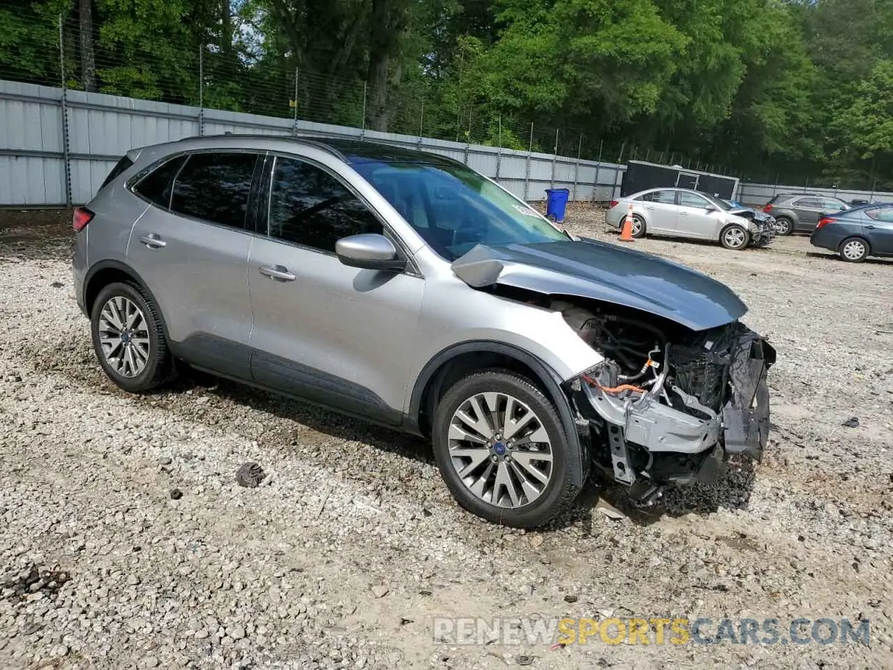 4 Photograph of a damaged car 1FMCU9DZ0NUA06522 FORD ESCAPE 2022