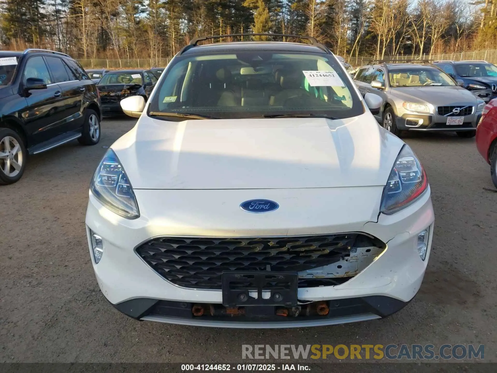 12 Photograph of a damaged car 1FMCU9DZ1NUA37682 FORD ESCAPE 2022