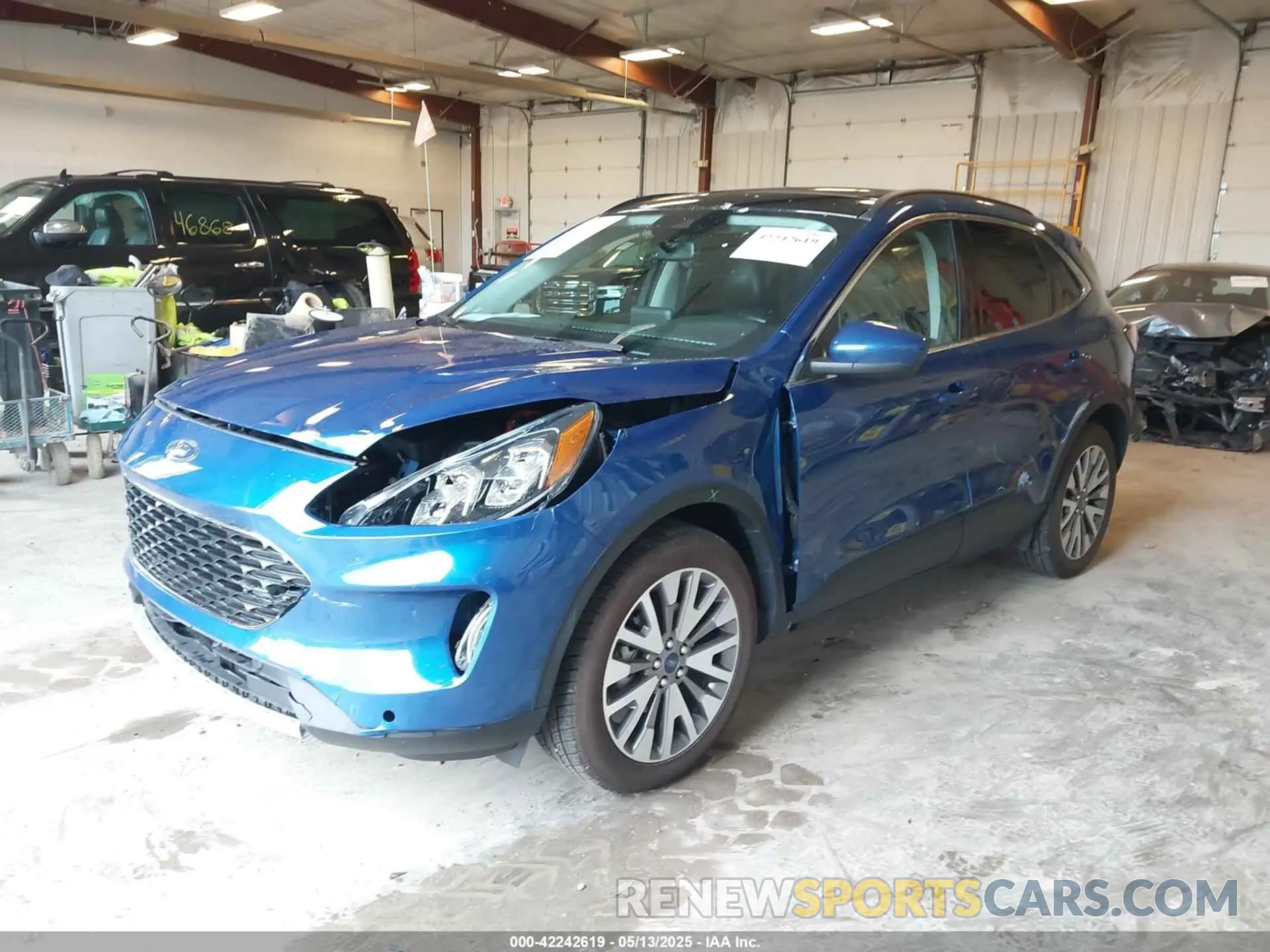 2 Photograph of a damaged car 1FMCU9DZ3NUA57450 FORD ESCAPE 2022
