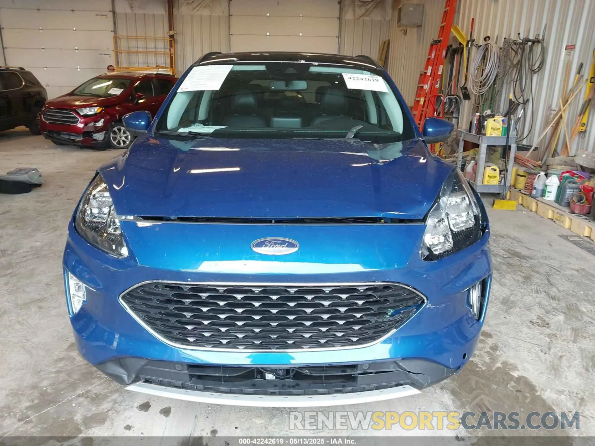 6 Photograph of a damaged car 1FMCU9DZ3NUA57450 FORD ESCAPE 2022