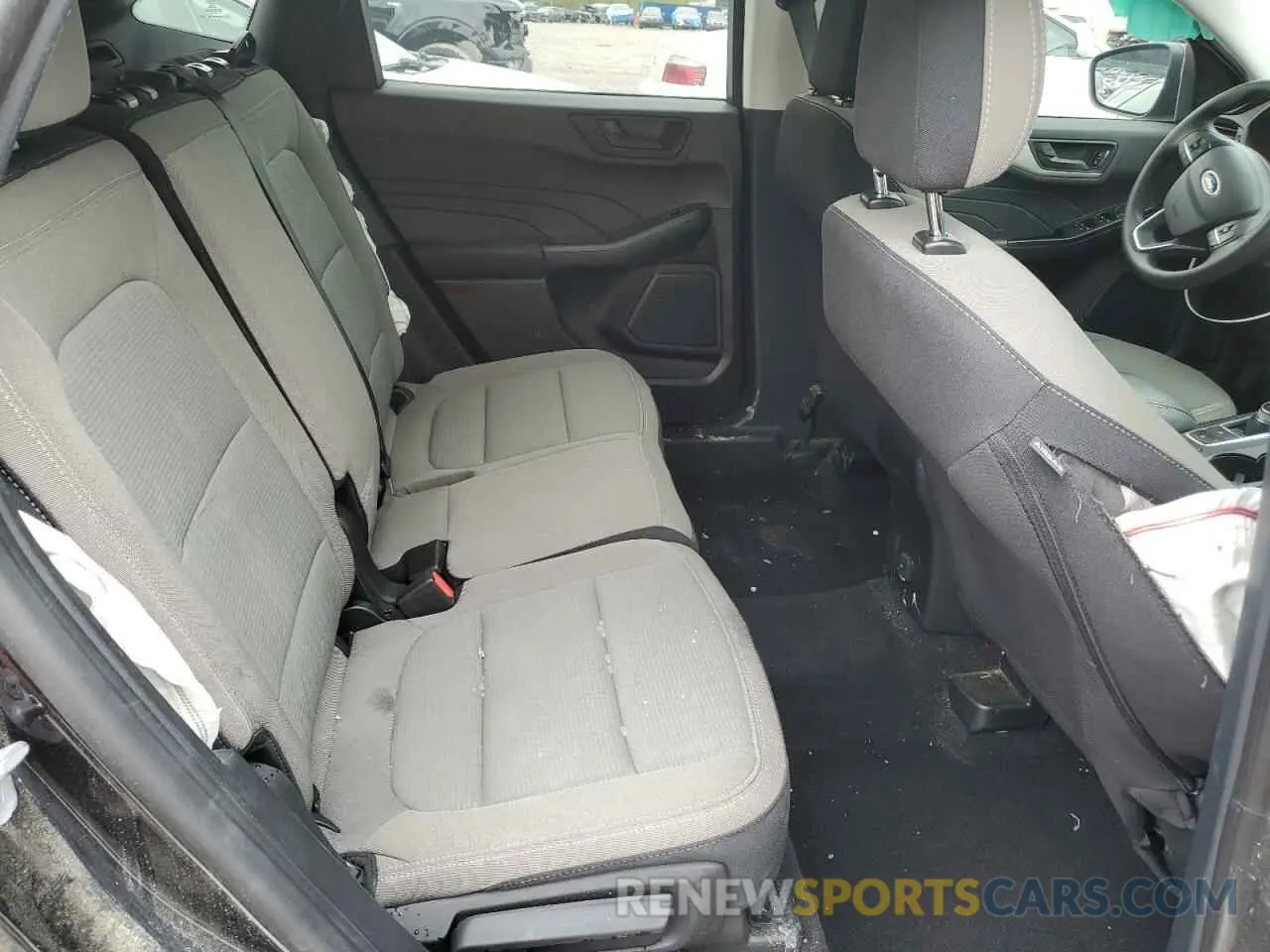 11 Photograph of a damaged car 1FMCU9F60NUB67410 FORD ESCAPE 2022