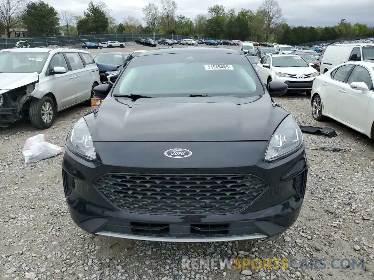 5 Photograph of a damaged car 1FMCU9F60NUB67410 FORD ESCAPE 2022