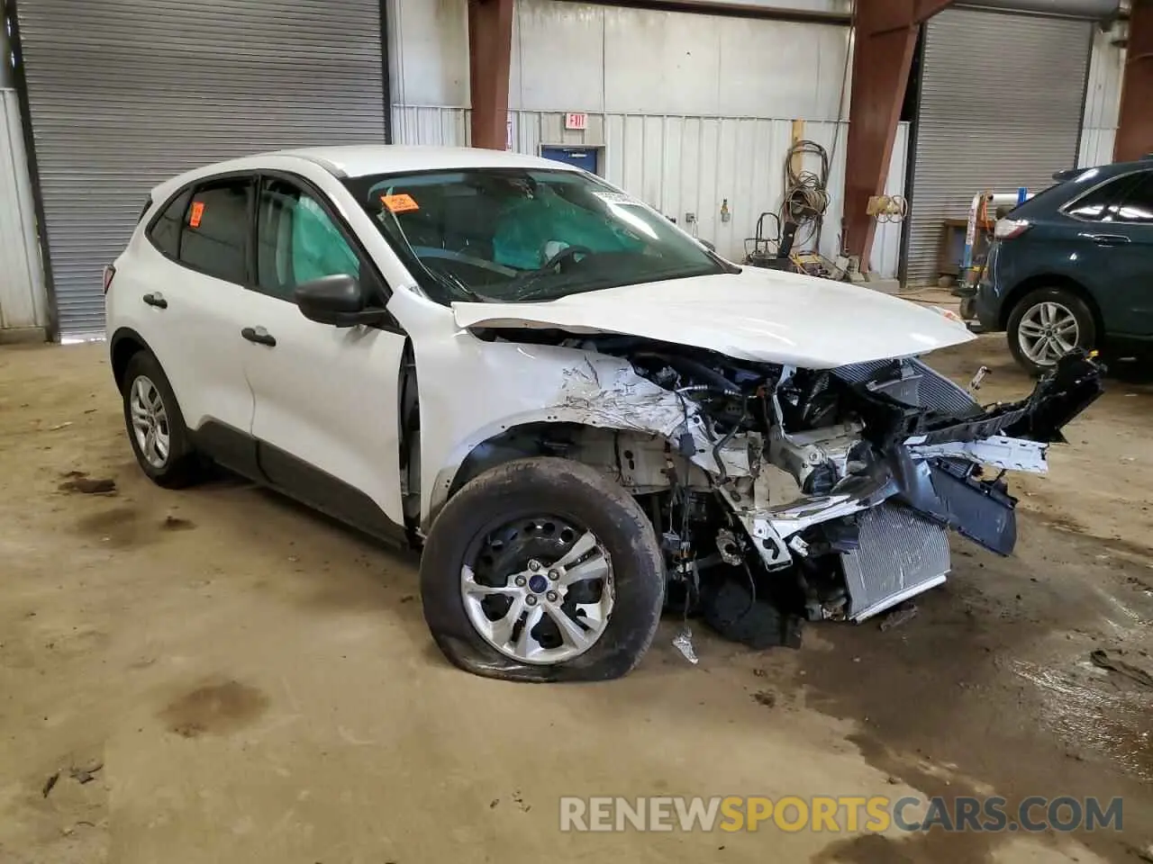 4 Photograph of a damaged car 1FMCU9F67NUA84959 FORD ESCAPE 2022