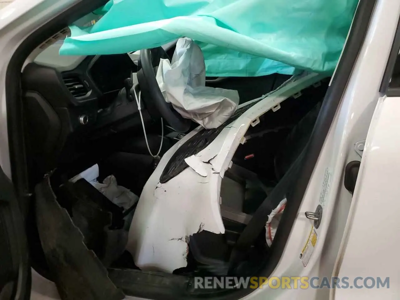 7 Photograph of a damaged car 1FMCU9F67NUA84959 FORD ESCAPE 2022