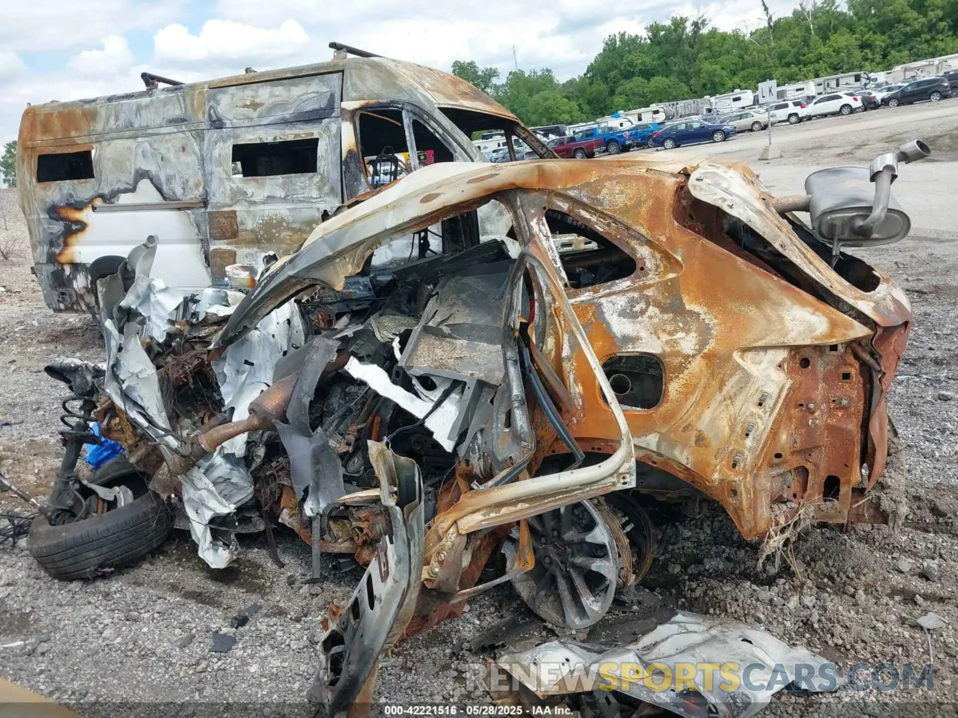 14 Photograph of a damaged car 1FMCU9G60NUA60968 FORD ESCAPE 2022