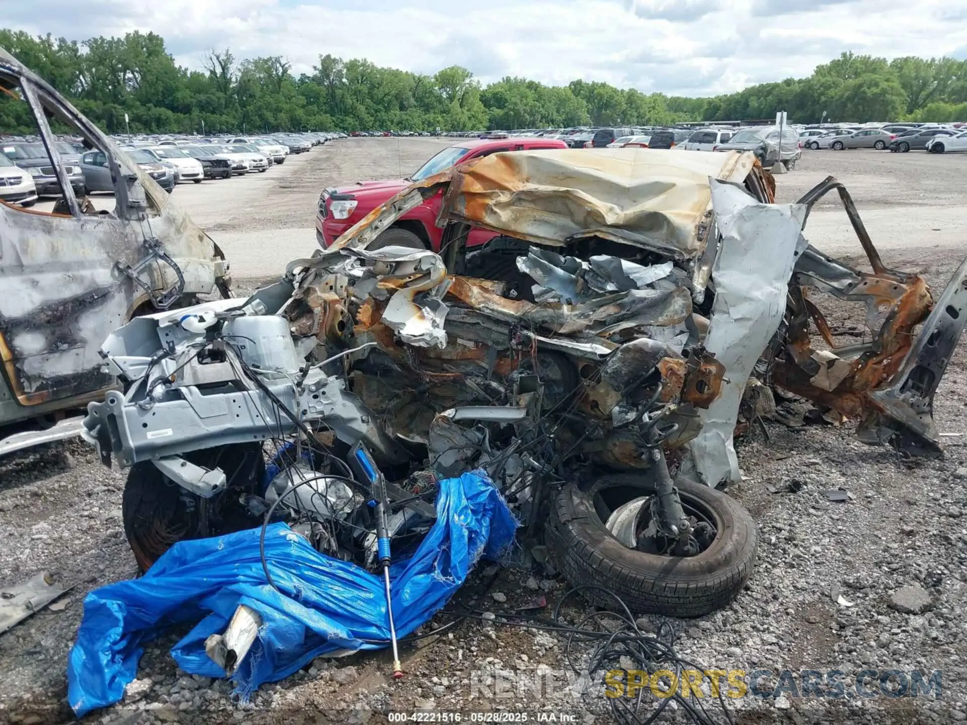 6 Photograph of a damaged car 1FMCU9G60NUA60968 FORD ESCAPE 2022