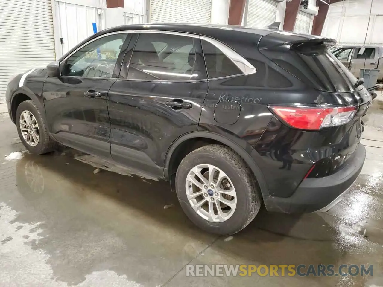 2 Photograph of a damaged car 1FMCU9G60NUA86261 FORD ESCAPE 2022