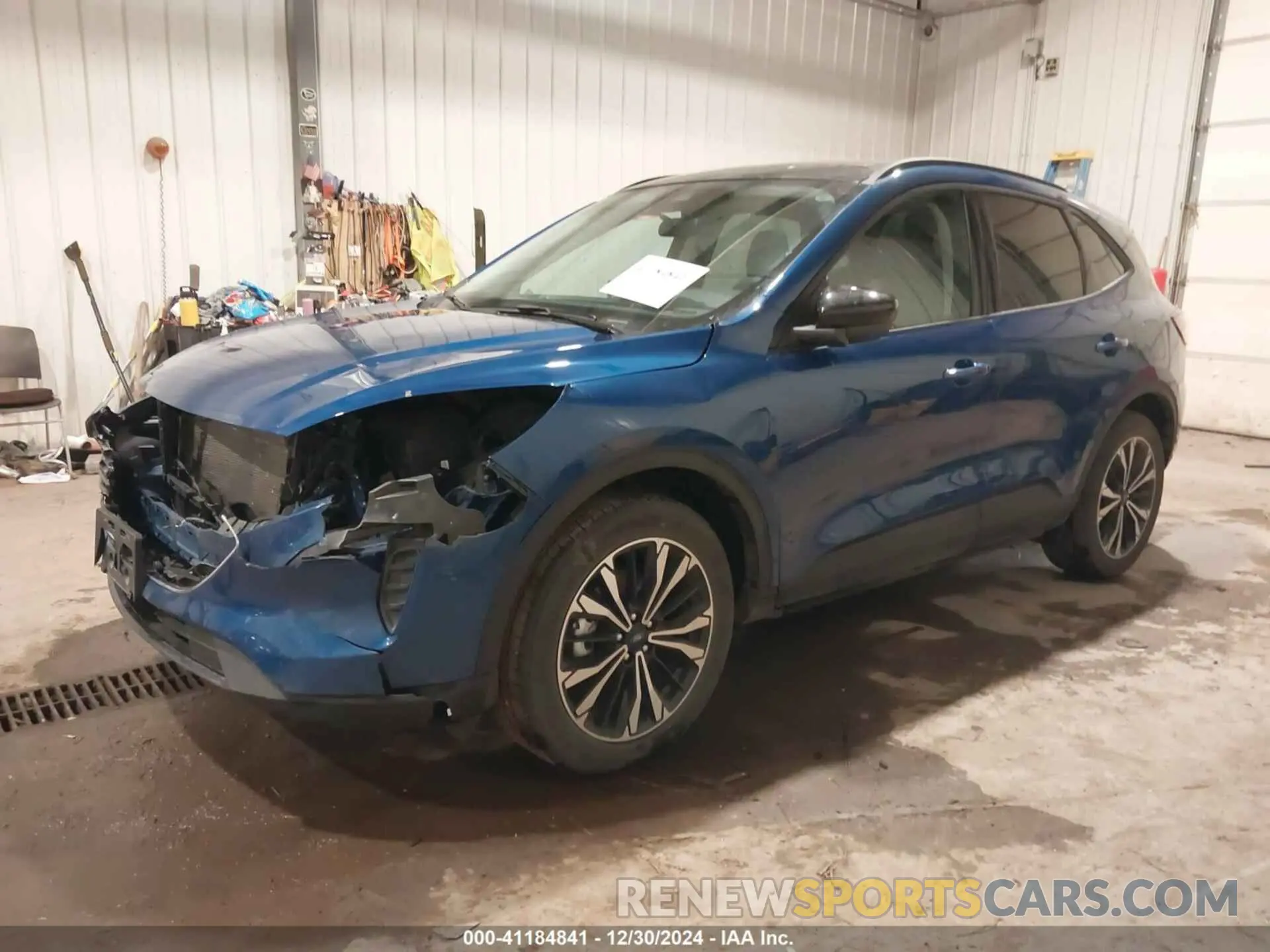 2 Photograph of a damaged car 1FMCU9G60NUB52307 FORD ESCAPE 2022